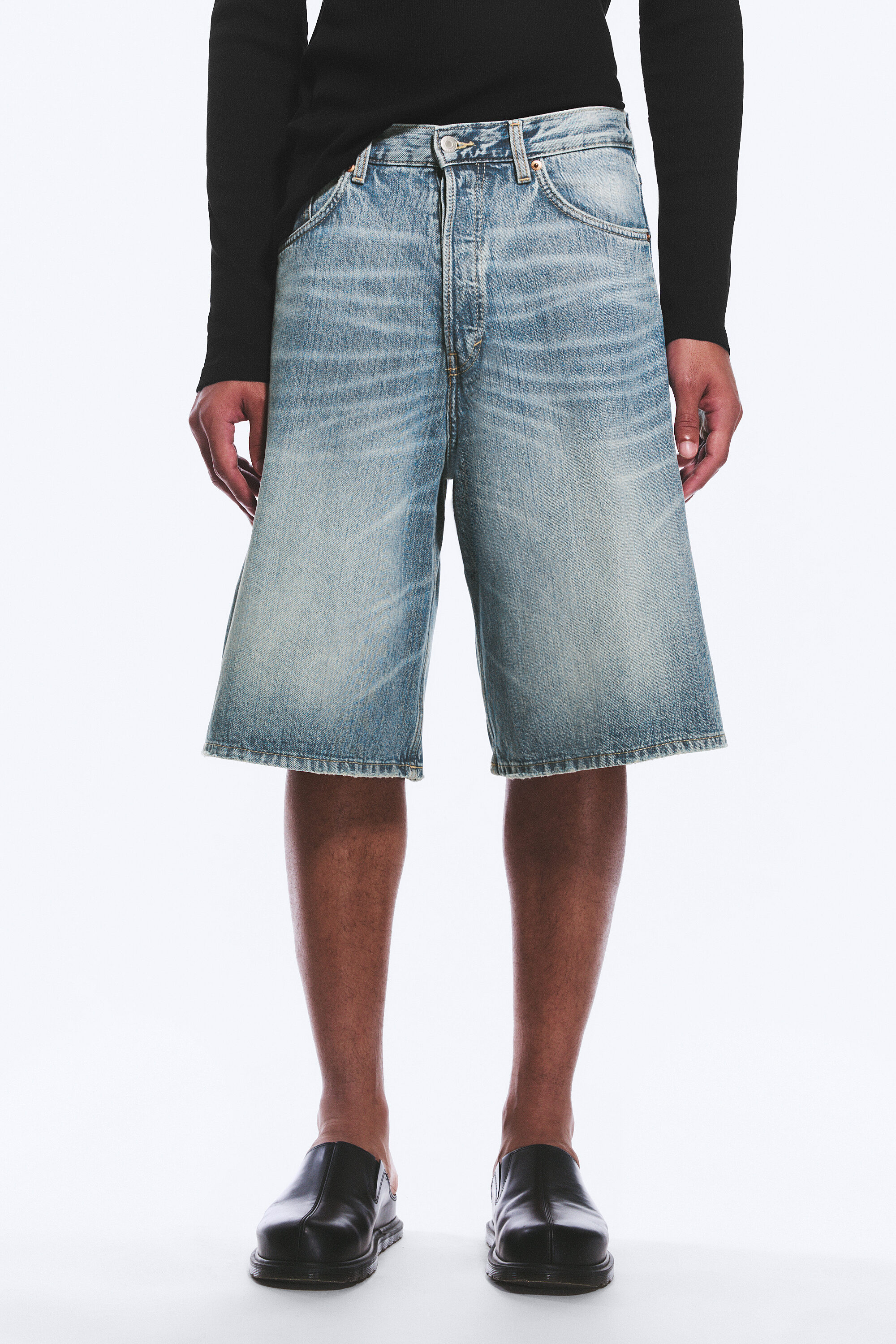 peggy low waist loose baggy leg denim shorts - Mid Blue - Medium