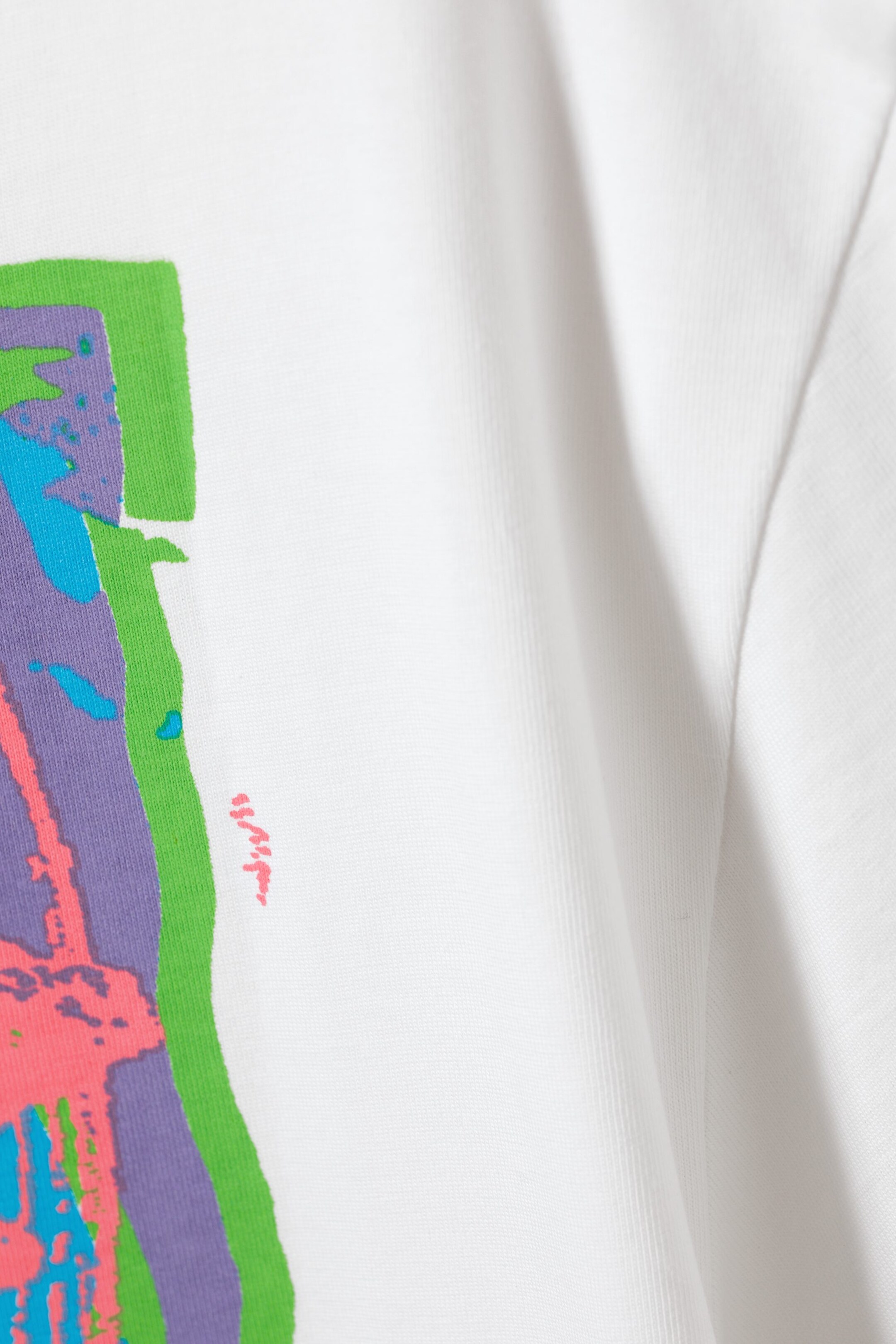 White & surf - Oversized Graphic Printed T-shirt - 2