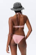 Rote Multi-Streifen - Bedrucktes, gerafftes Neckholder-Bandeau-Bikini-Top - 3