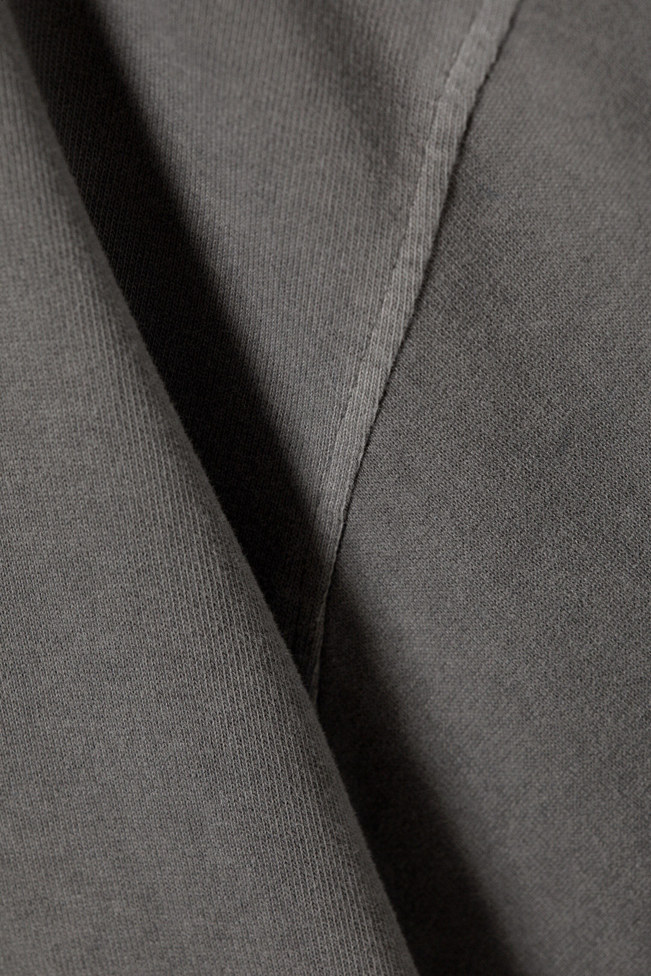 Zobrazit větší obrázek: Oversized Heavyweight T-shirt - Washed Black - ŽENY | H&M CZ 2