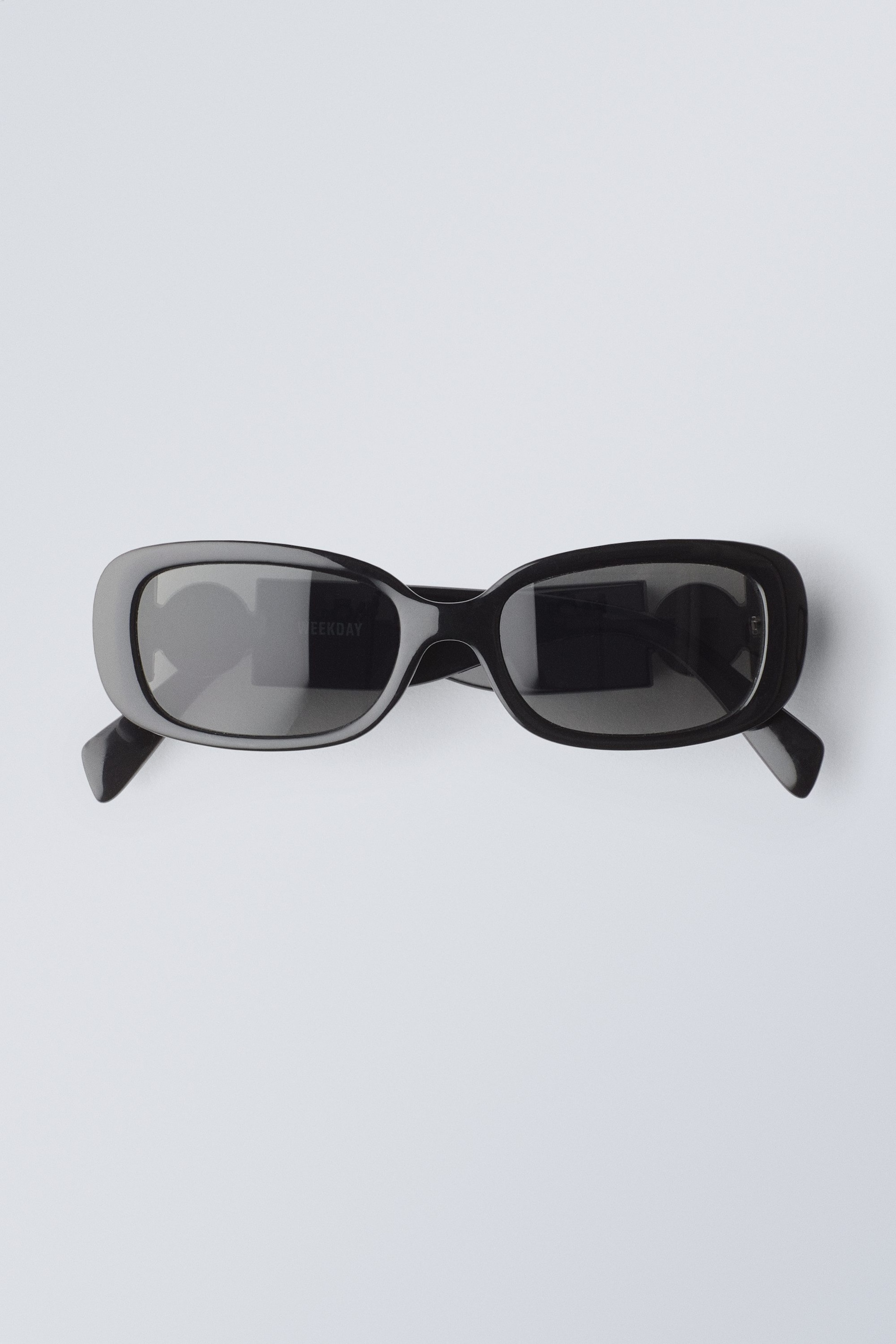 Schwarz - Sonnenbrille Run mit Metalldetail - 0