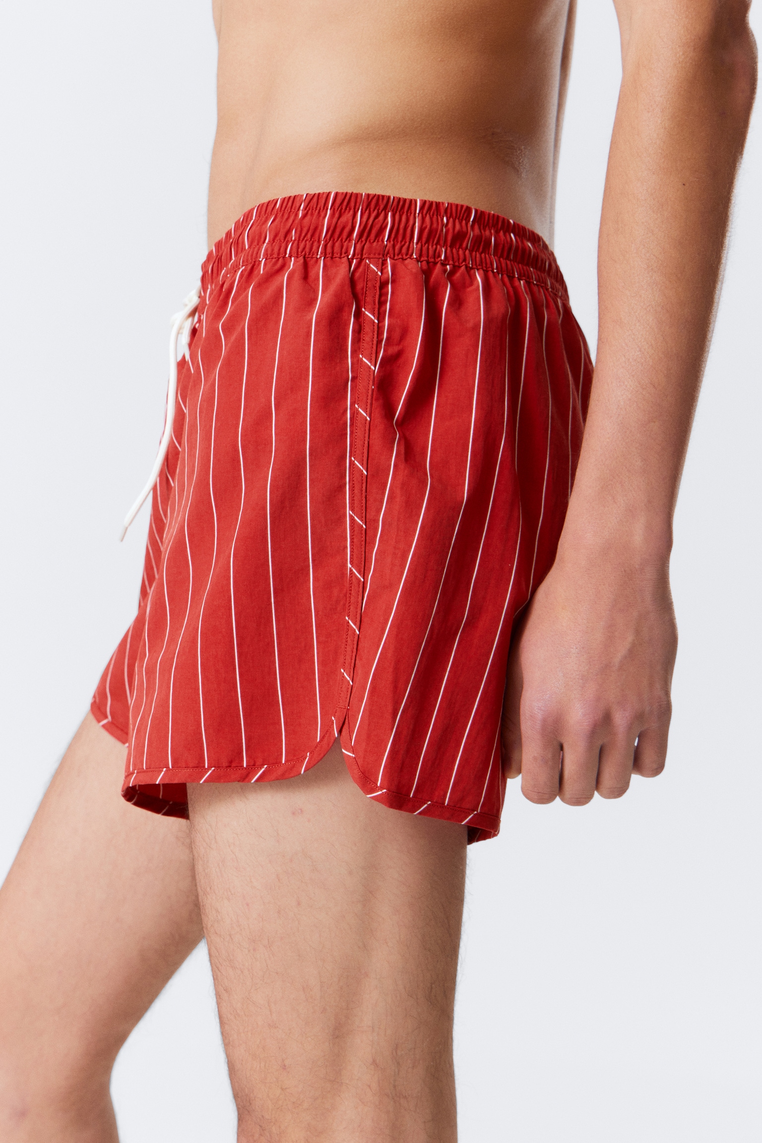 Short de bain longueur mi-cuisse structuré rayé - Rouge rayé/Striped Light Pink - 5