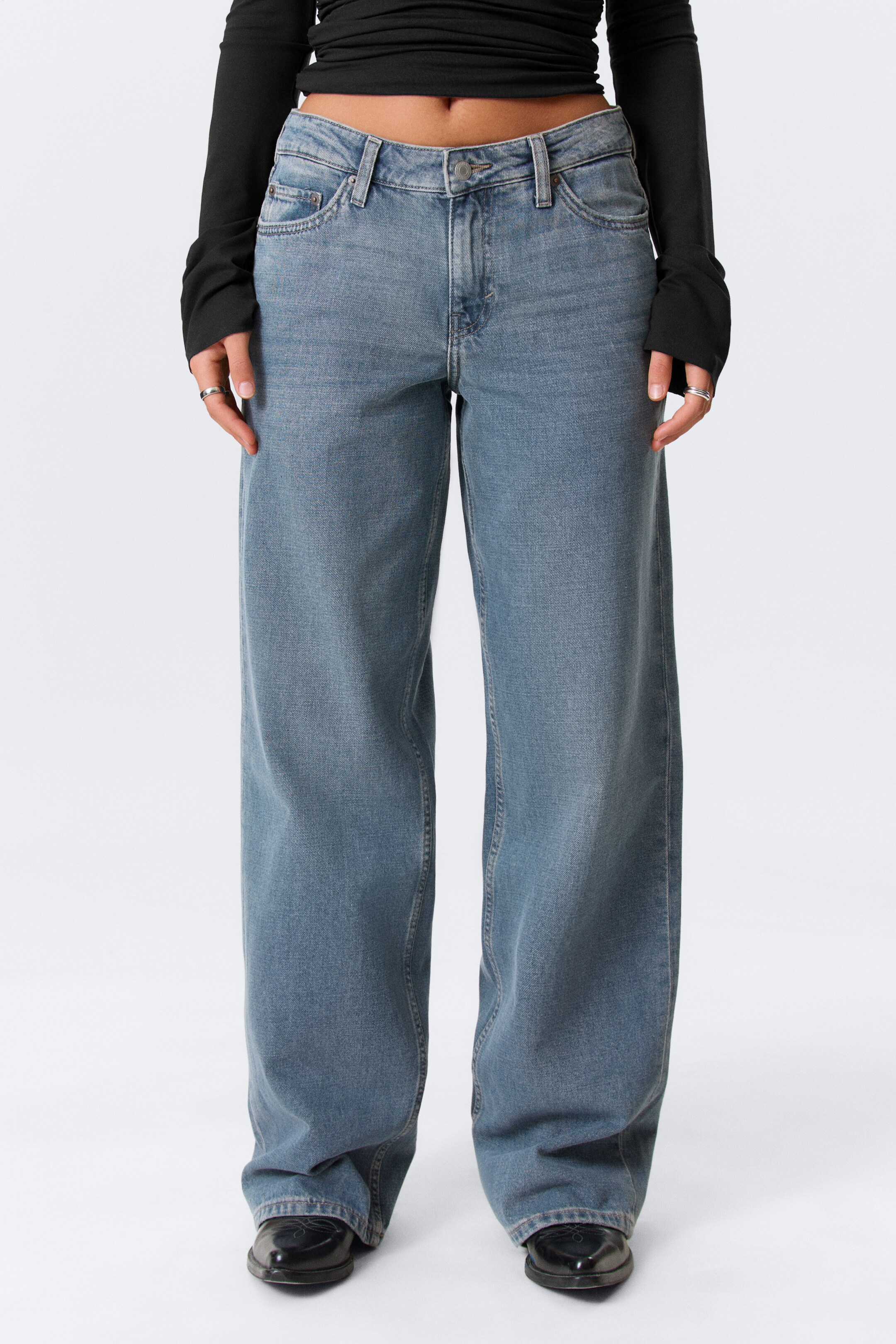 Grösseres Bild ansehen: Ample Low Waist Loose Wide Leg Jeans - Kite Blue - Mittelblau - DAMEN | H&M CH 2