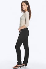 Black Rinse - Black - Neptune Low Rise Slim Straight Jeans - 3