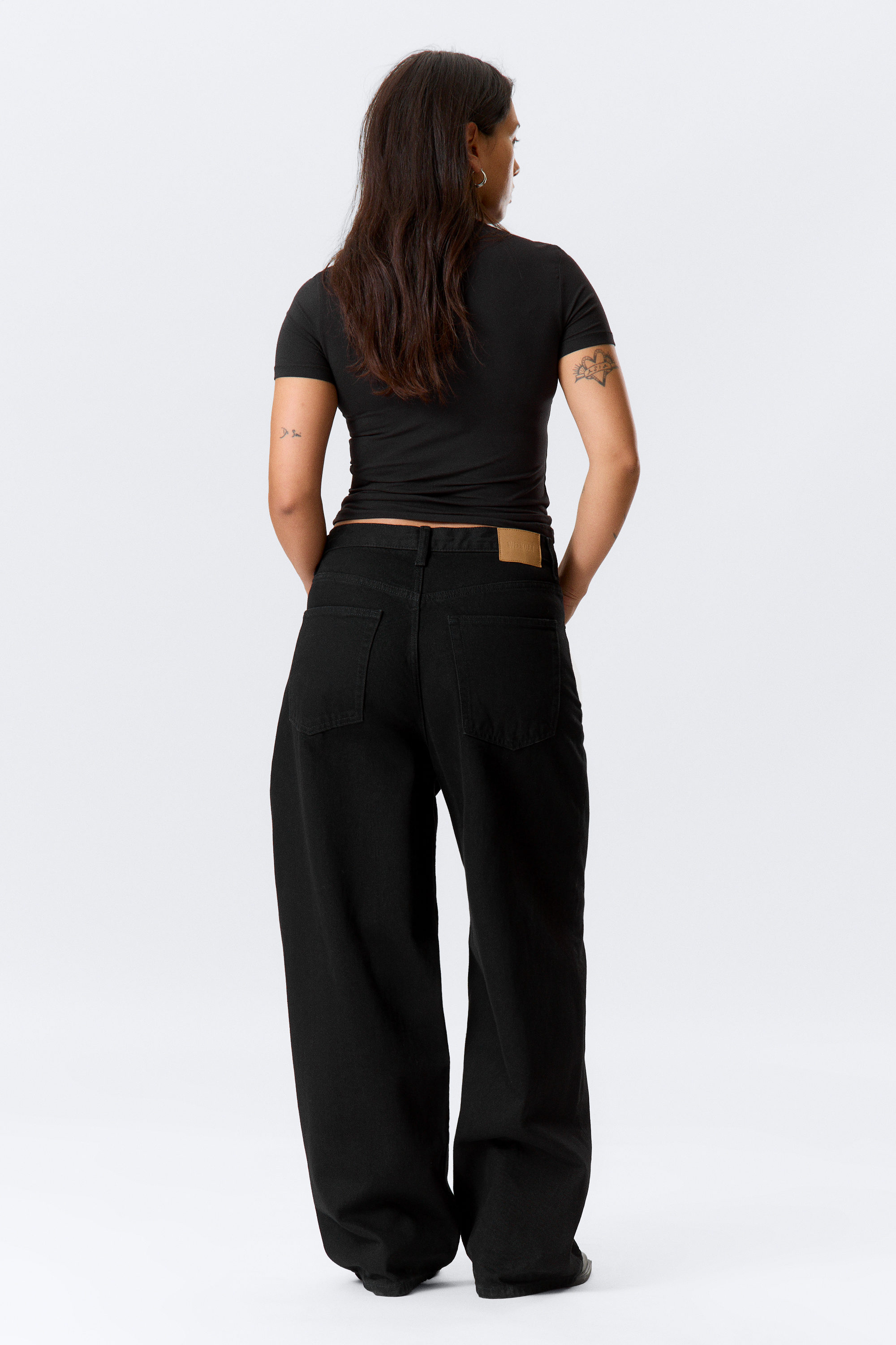 Black Rinse - Svart - Astro Loose Baggy Leg Jeans - 10