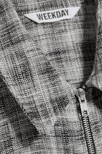 Schwarz kariert - Minimalistisches Overshirt mit Reißverschluss - 5