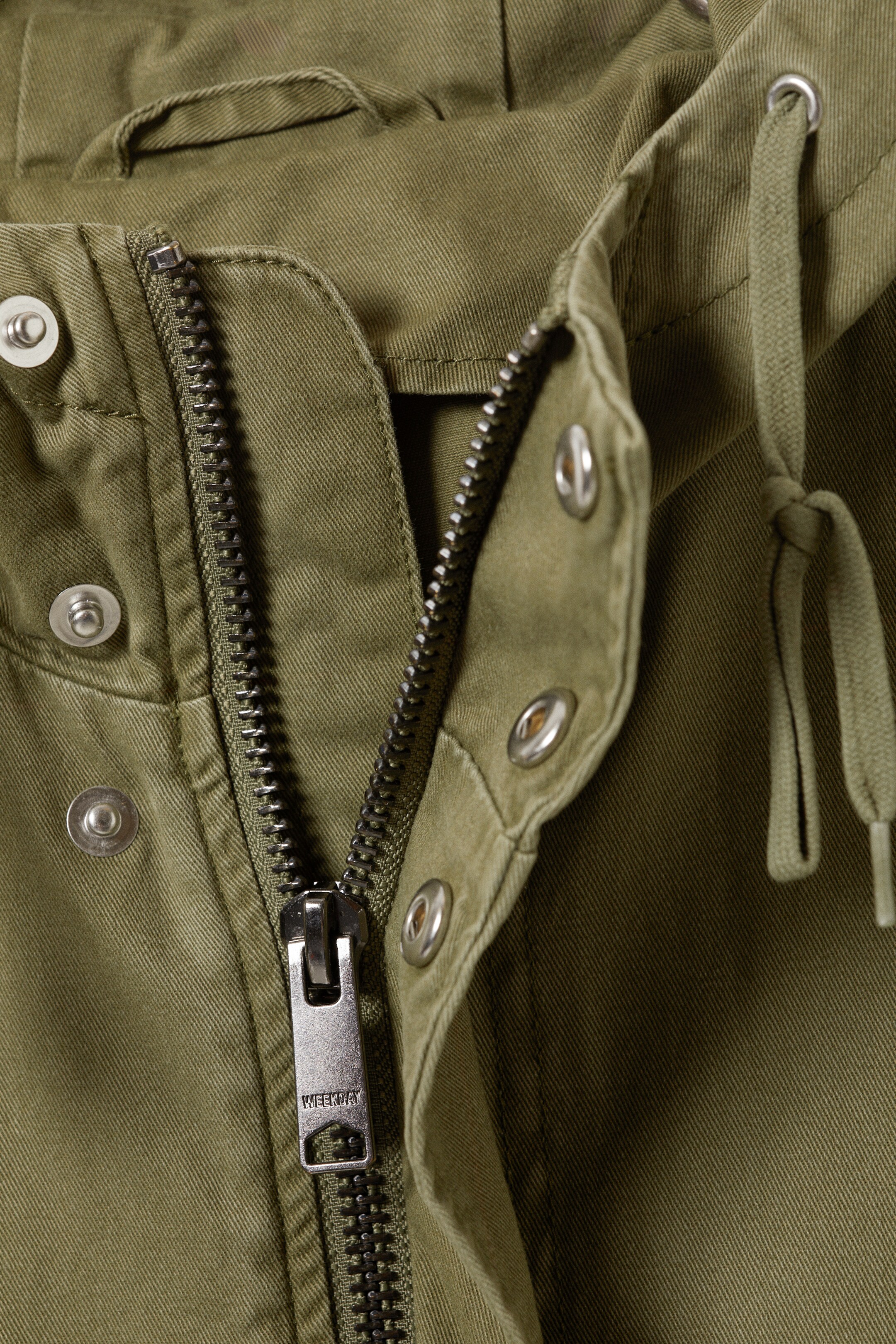 Grotere afbeelding bekijken: Oversized parka van katoenen keperstof - Kakigroen - HEREN | H&M BE 2