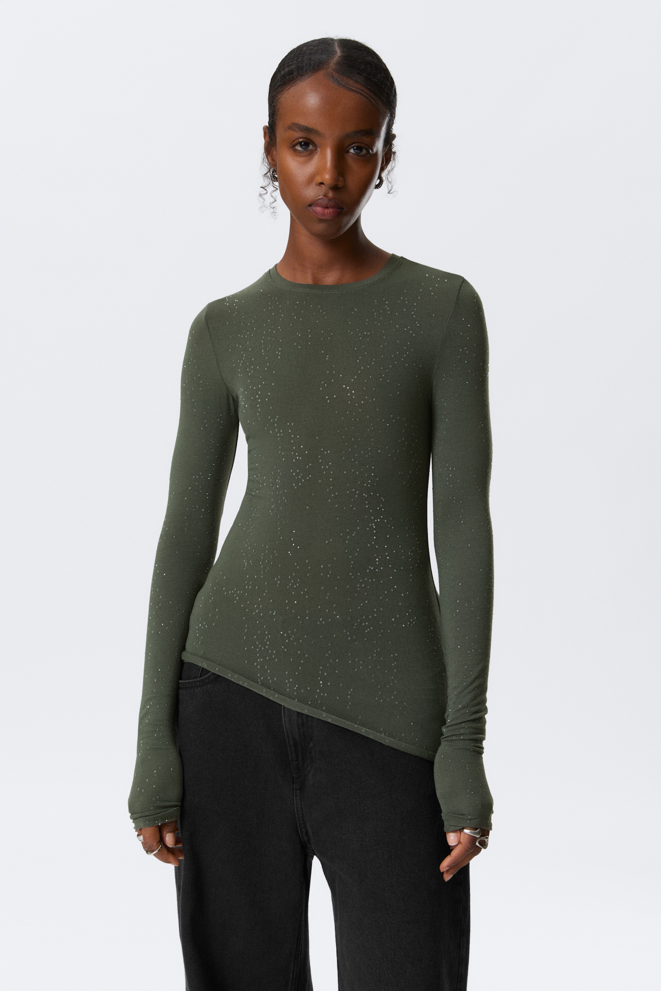 Visualizza immagine più grande: Top slim fit con strass - Verde kaki scuro - DONNA | H&M IT 1