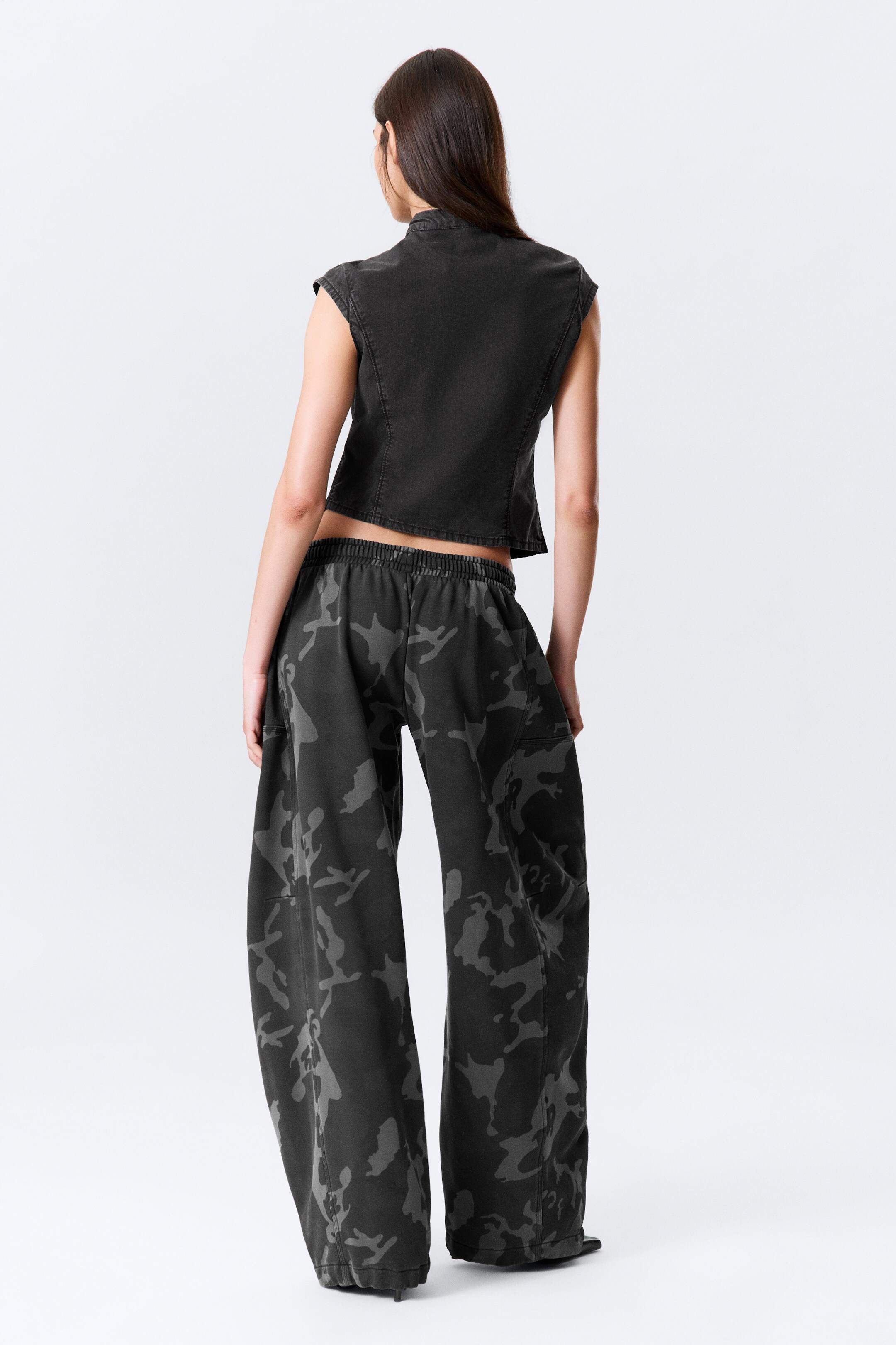 Ingrandisci l'immagine: Structured Asymmetric Cotton Top - Black - DONNA | H&M CH 3