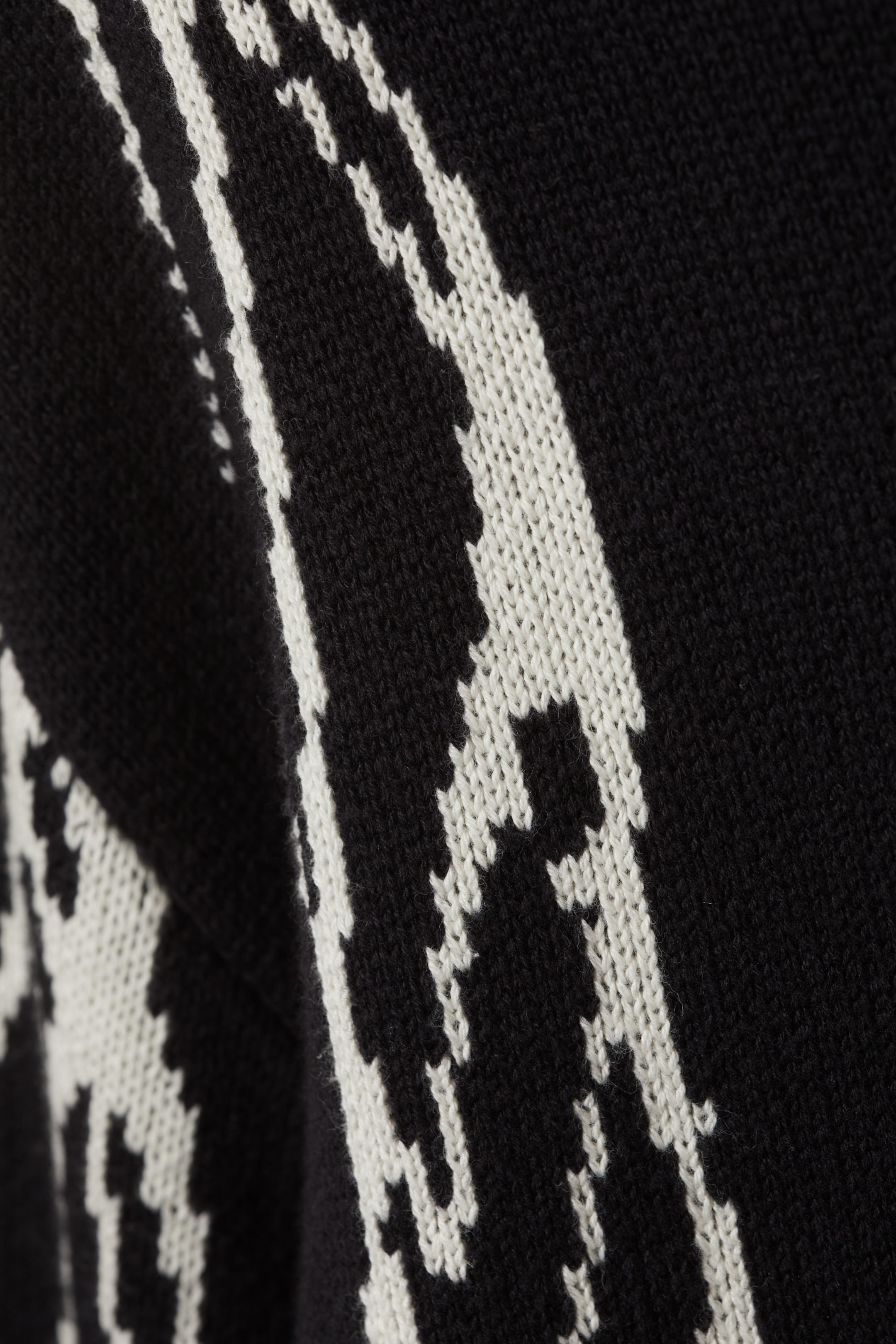 Black - Iced Veins - Regular Jacquard Knitted Graphic Sweater - 5