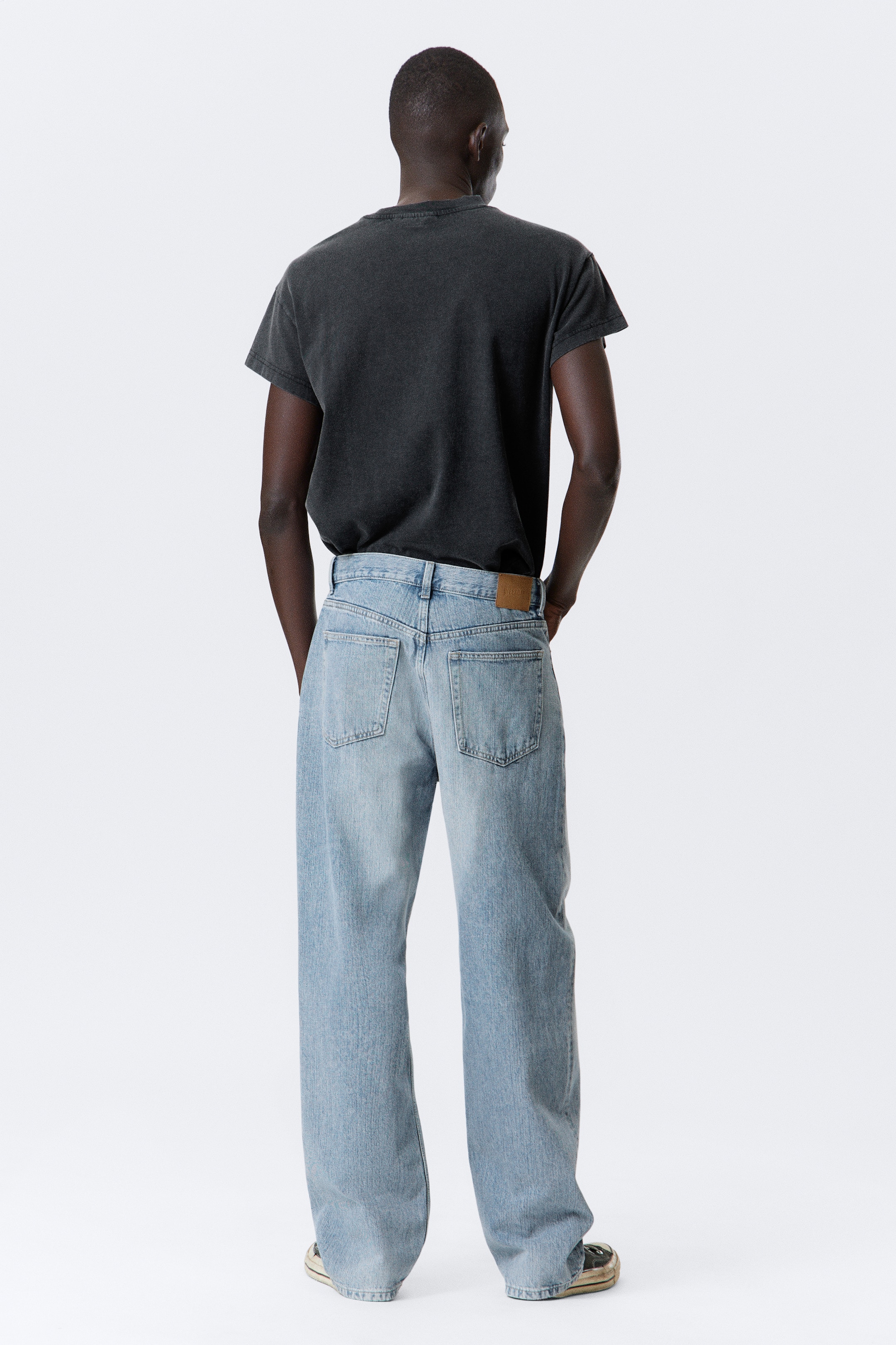 View larger image: Galaxy Loose Straight Leg Jeans - Blue Fade - Medium Blue - Men | H&M GB 7