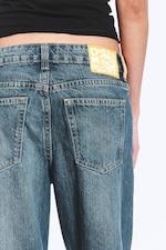 Tide Blue - Mittelblau - Loosy Lucie Low Rise Regular Flared Leg Jeans - 3