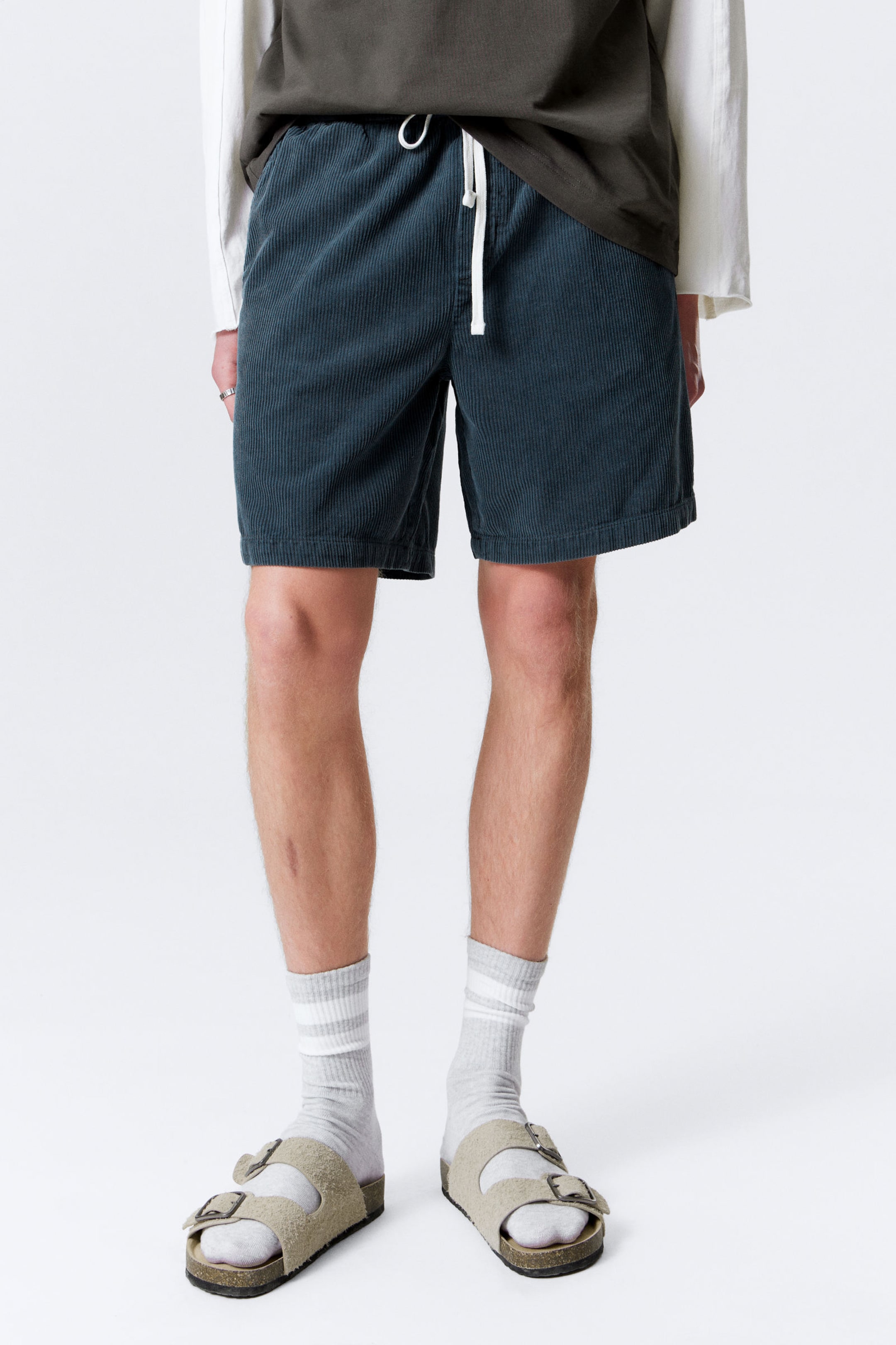 Dunkelblau - Entspannte Cord-Shorts mit Kordelzug - 2