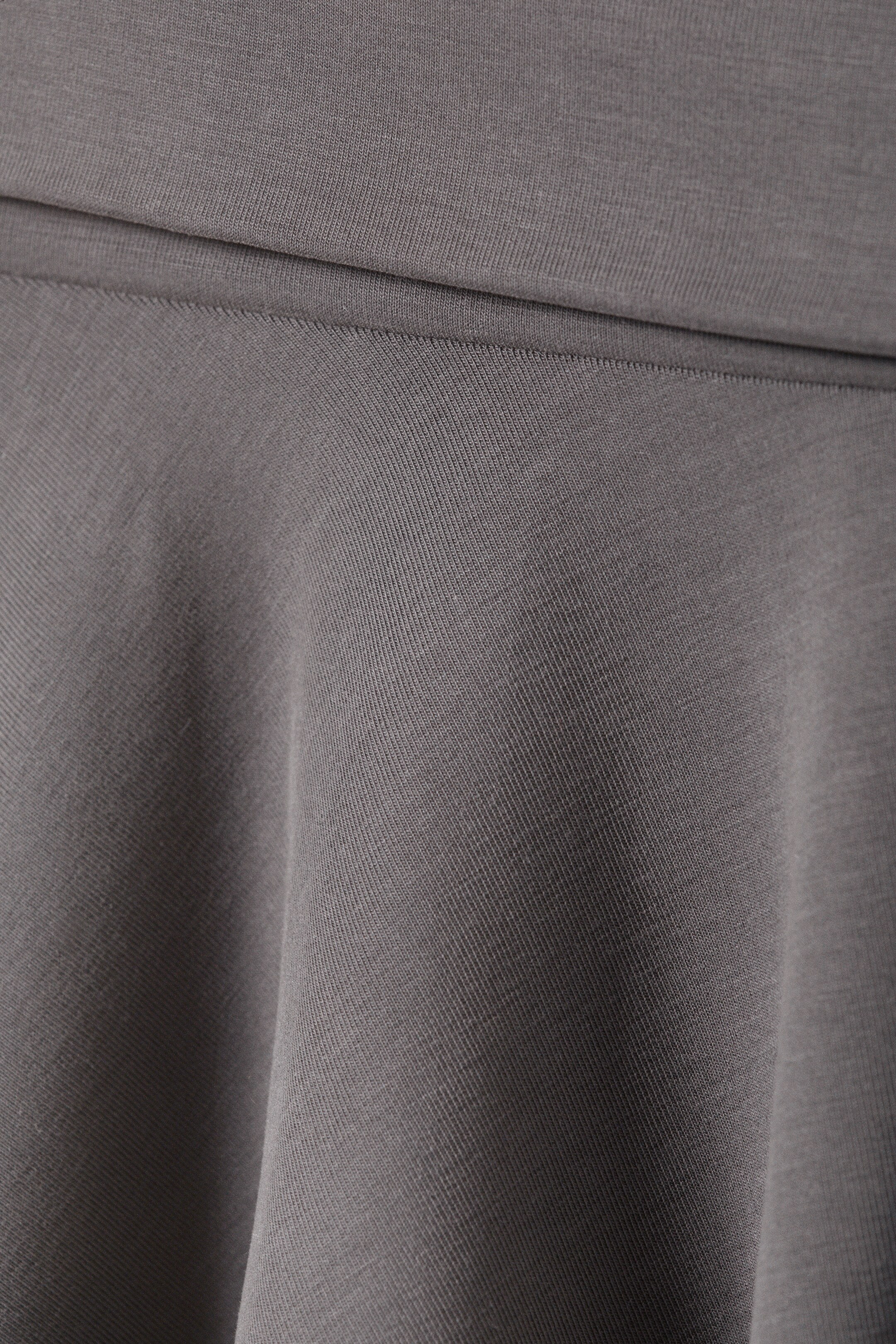 Nagyobb kép megtekintése: Flared Mid-Rise Mini Skirt - Dark Mole - NŐI | H&M HU 2
