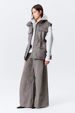Dark Grey - Oversized Padded Utility Vest - 2