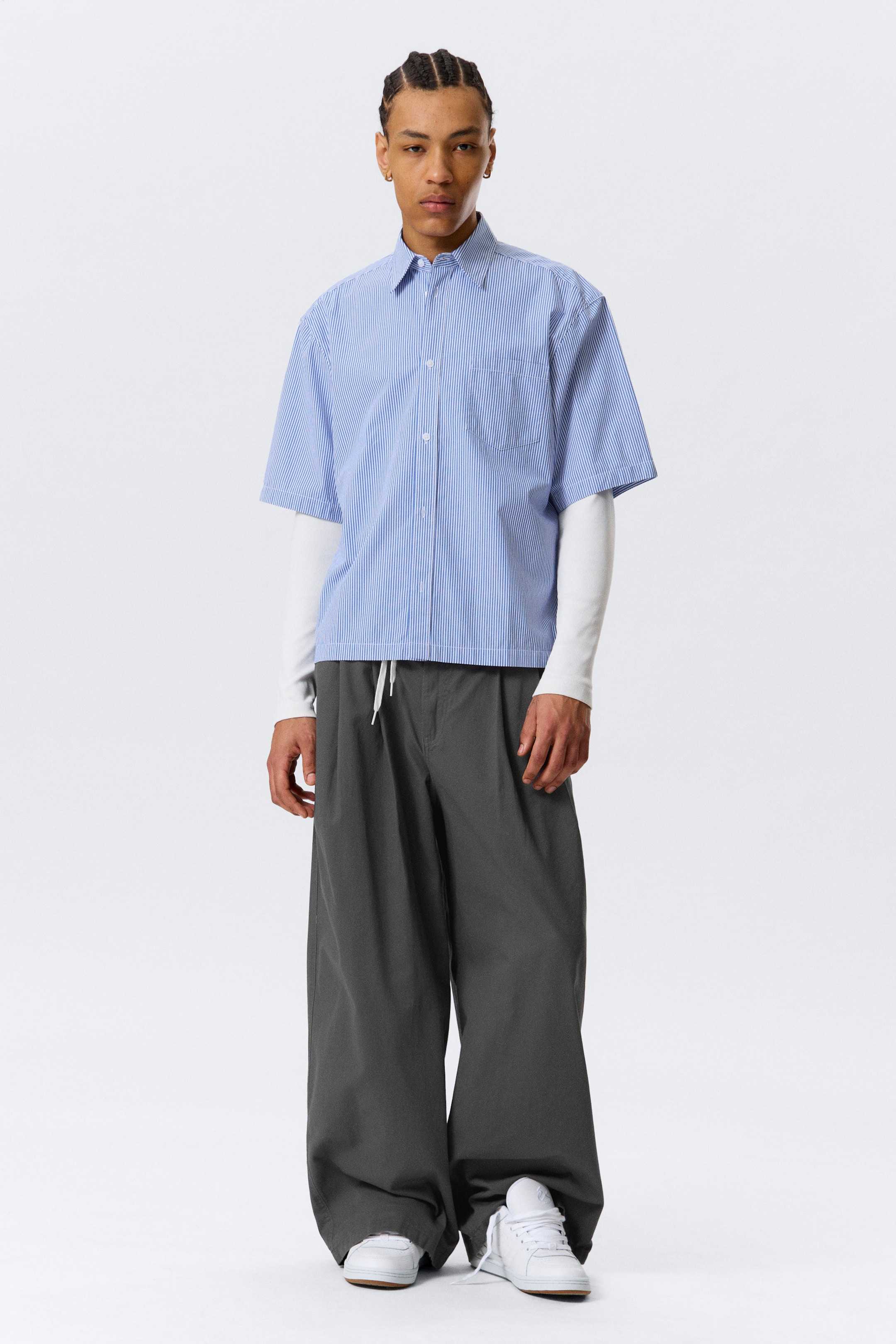 Blue & White Stripe - Relaxed Fit Short-Sleeved Cotton Shirt - 2