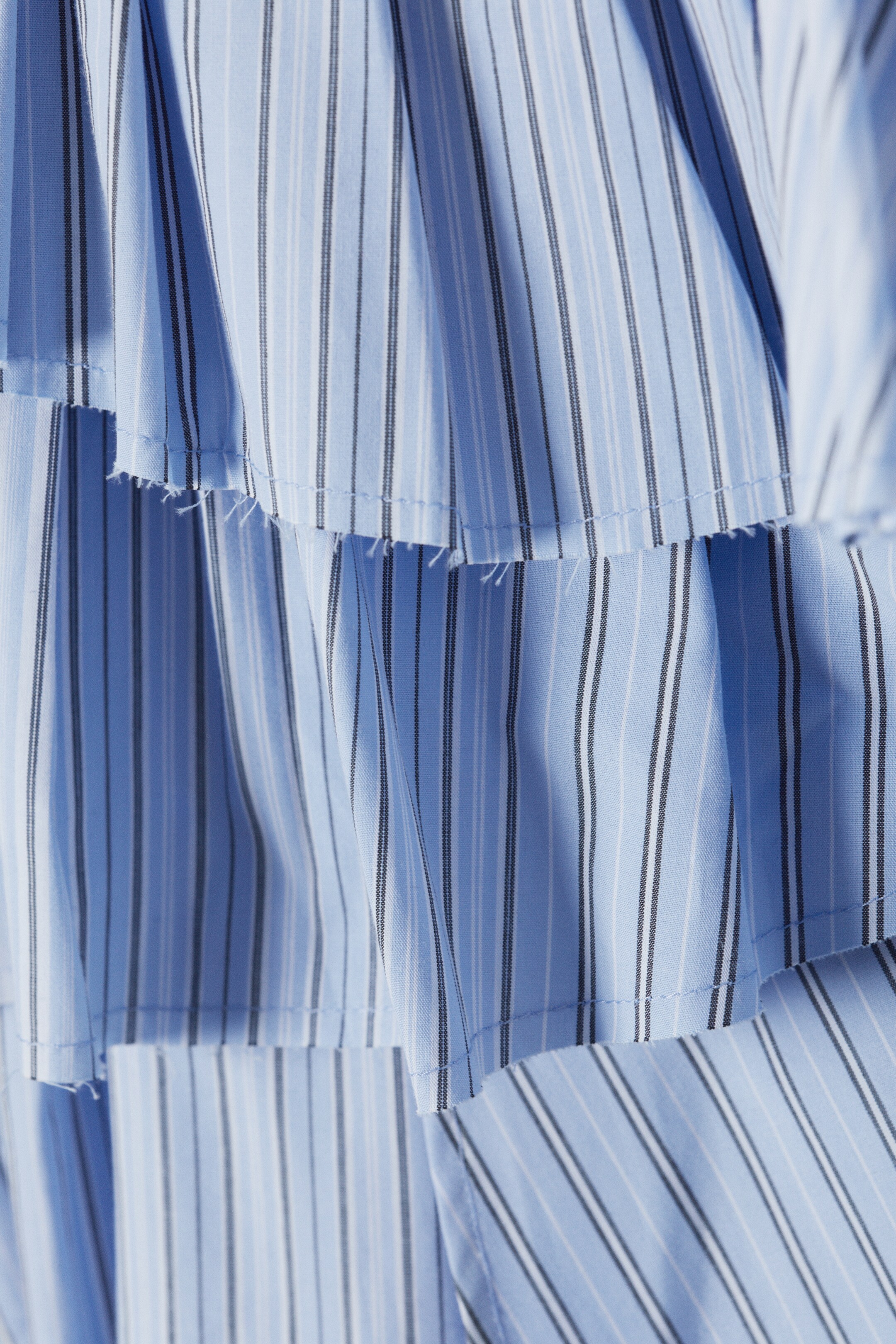Nagyobb kép megtekintése: Pleated Layered Mini Skirt - Striped Light Blue - NŐI | H&M HU 2