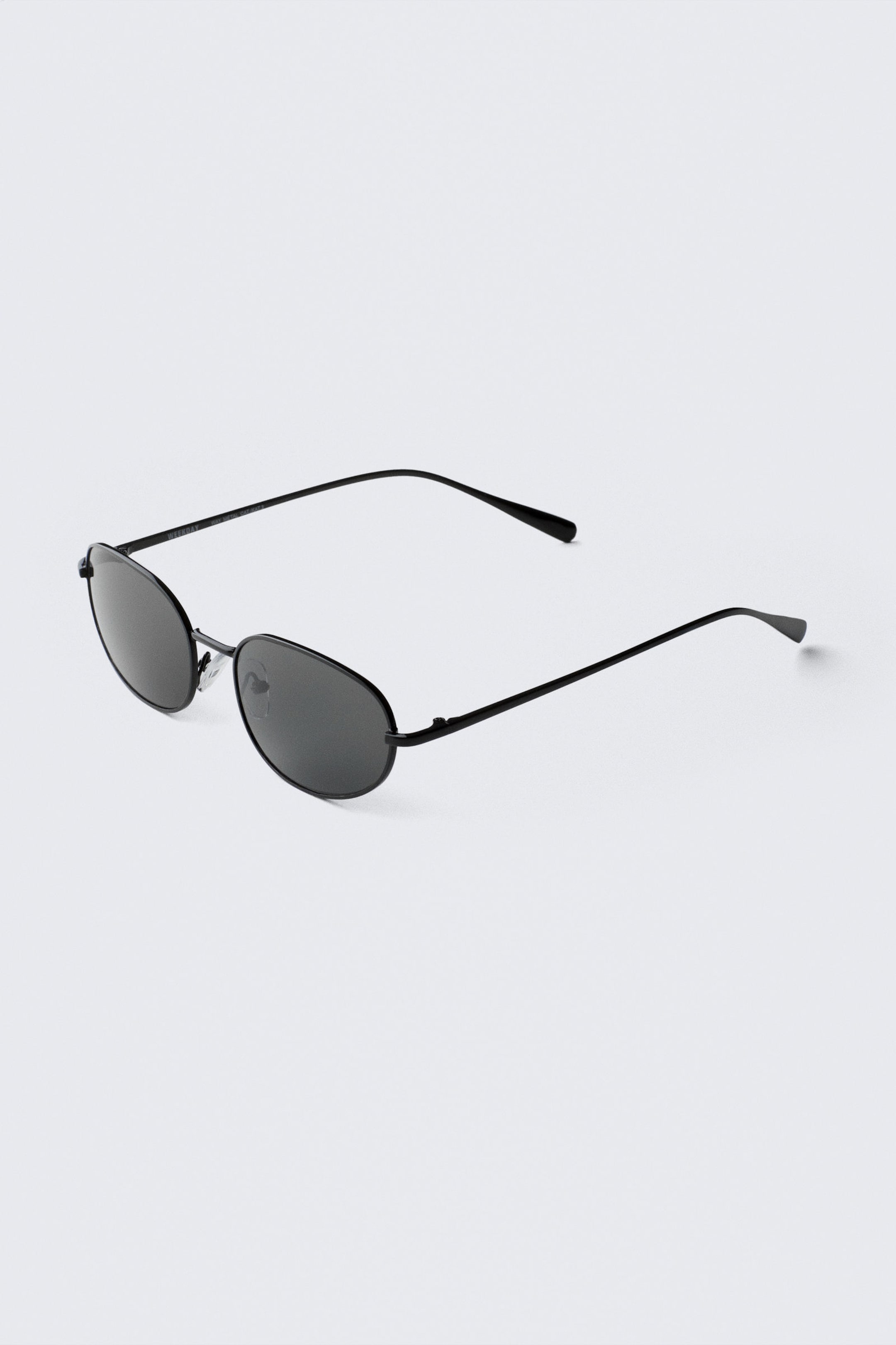 Black - Black Lenses - Minimal Oval Metal Frame Unisex Sunglasses - 3