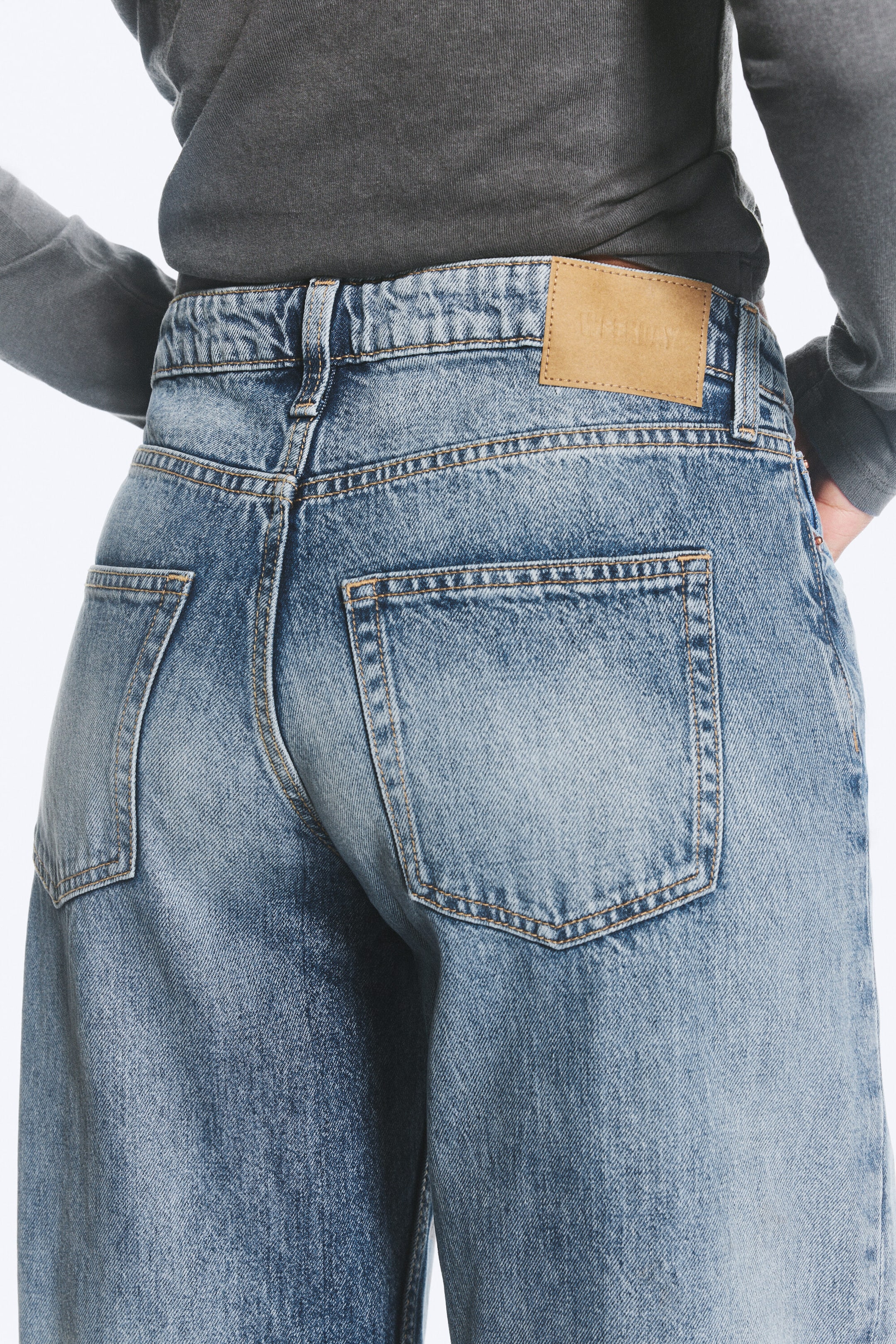 Blue Horses - Medium Blue - Paz Mid Rise Wide Jeans - 4