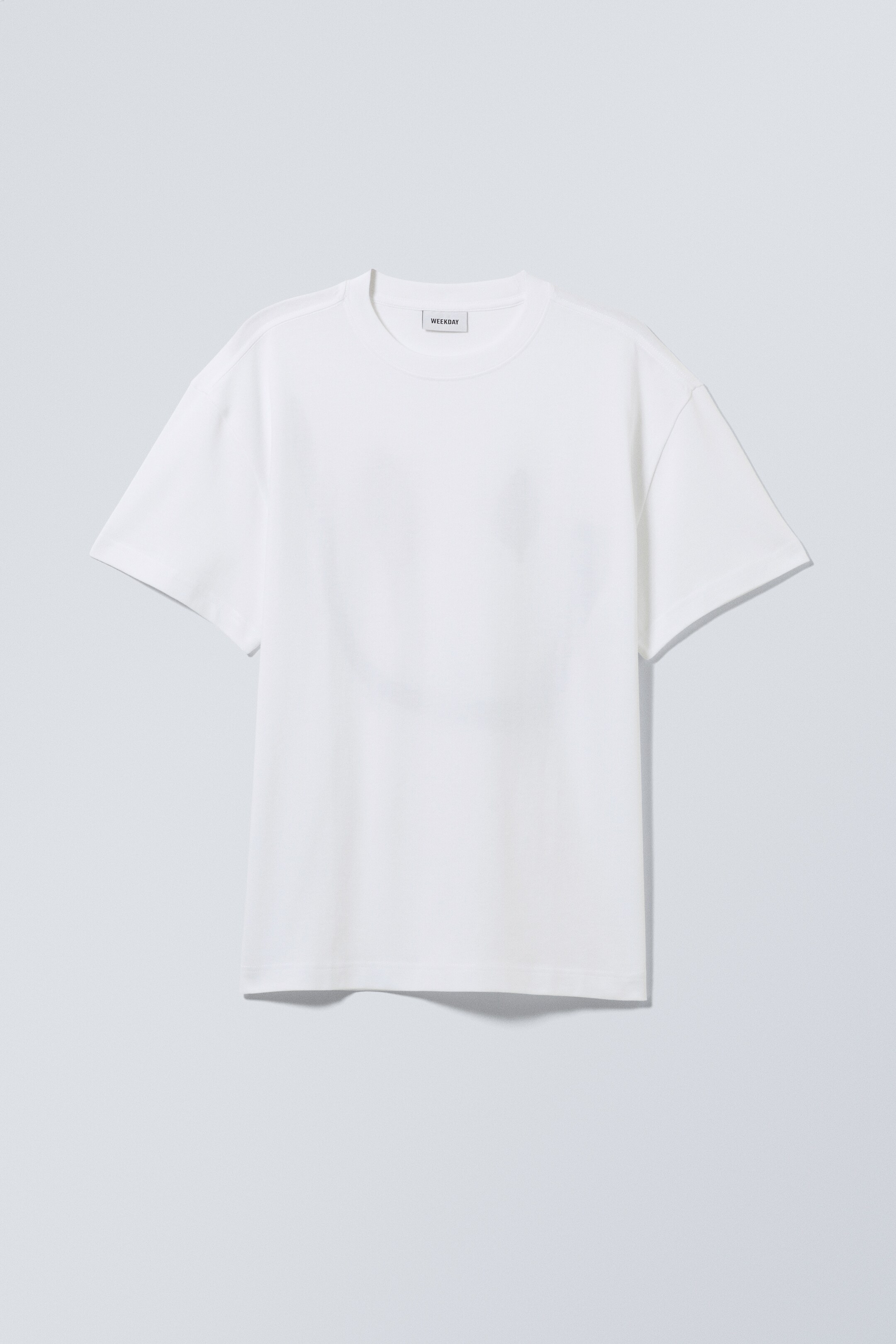 View larger image: Oversized Graphic Printed T-shirt - Drippy smiling face - Men | H&M GB 1