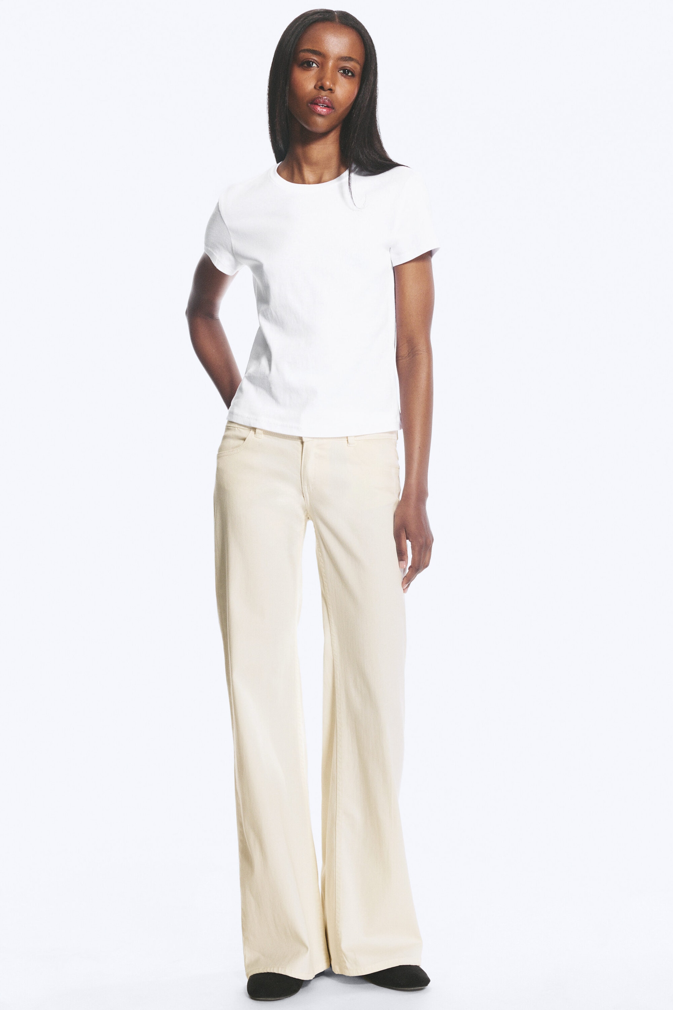 White - Slim Short-Sleeved Cotton T-shirt - 2