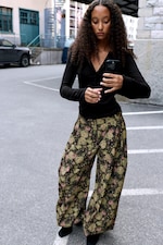 Khaki - Blumenprint - Ballonhose mit niedrigem Bund - 0