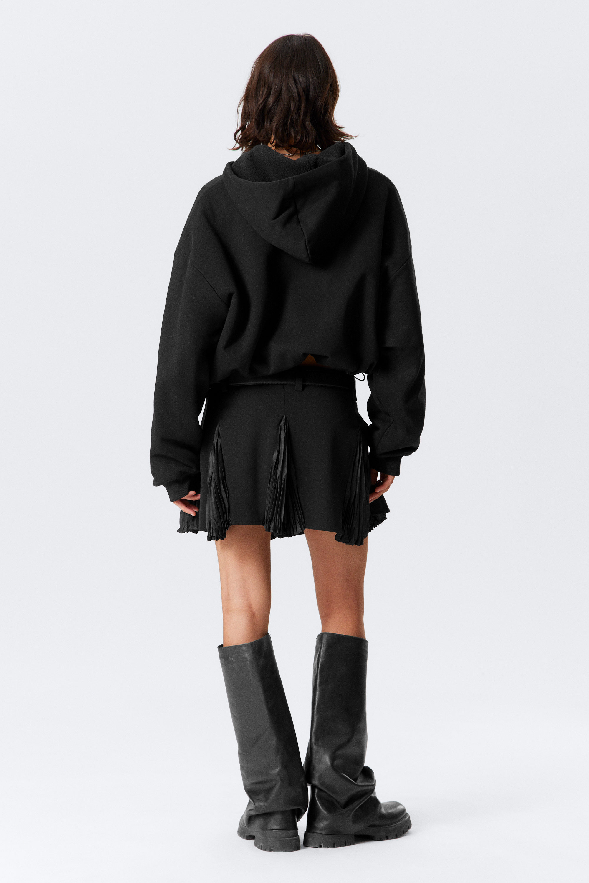 Black - Pleated Insert Mini Skirt - 2