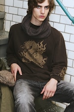 Dunkelbraun - Lang - Lässiges Longsleeve mit Grafikdruck - 0