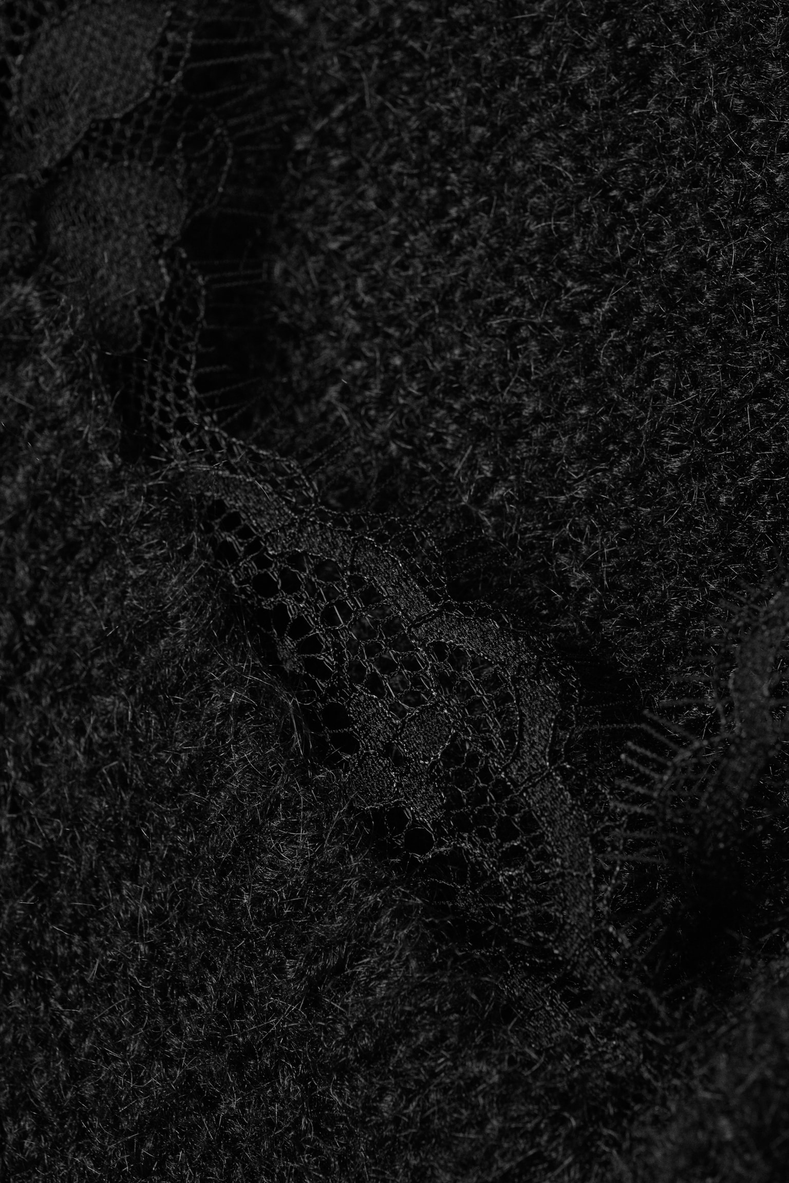 Lace-trimmed V-neck Sweater - Black/White - 5