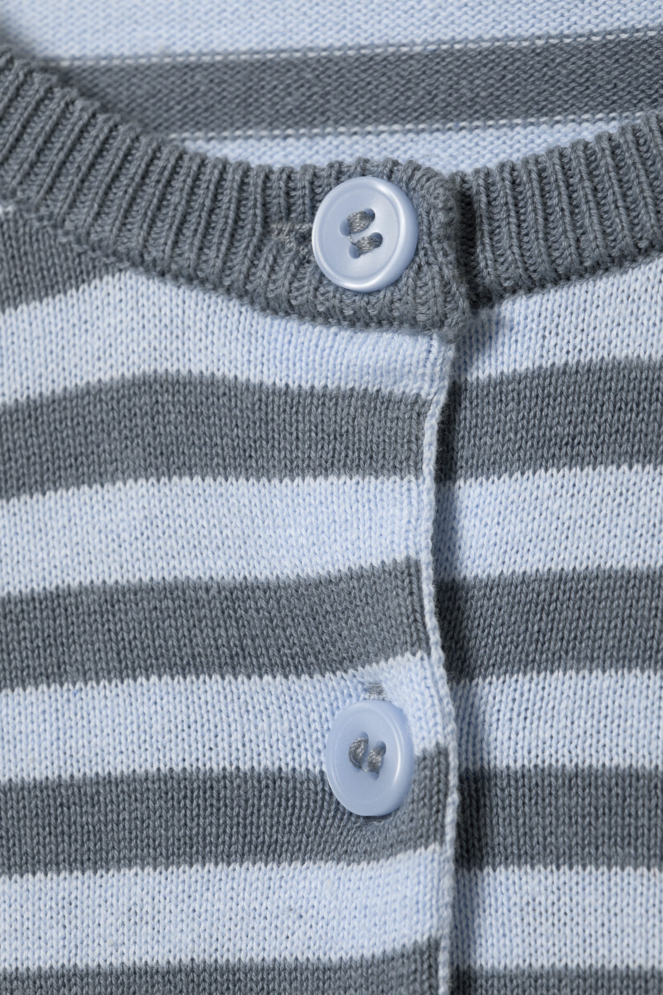 Blårandig - Finstickad cardigan i bomull - 2