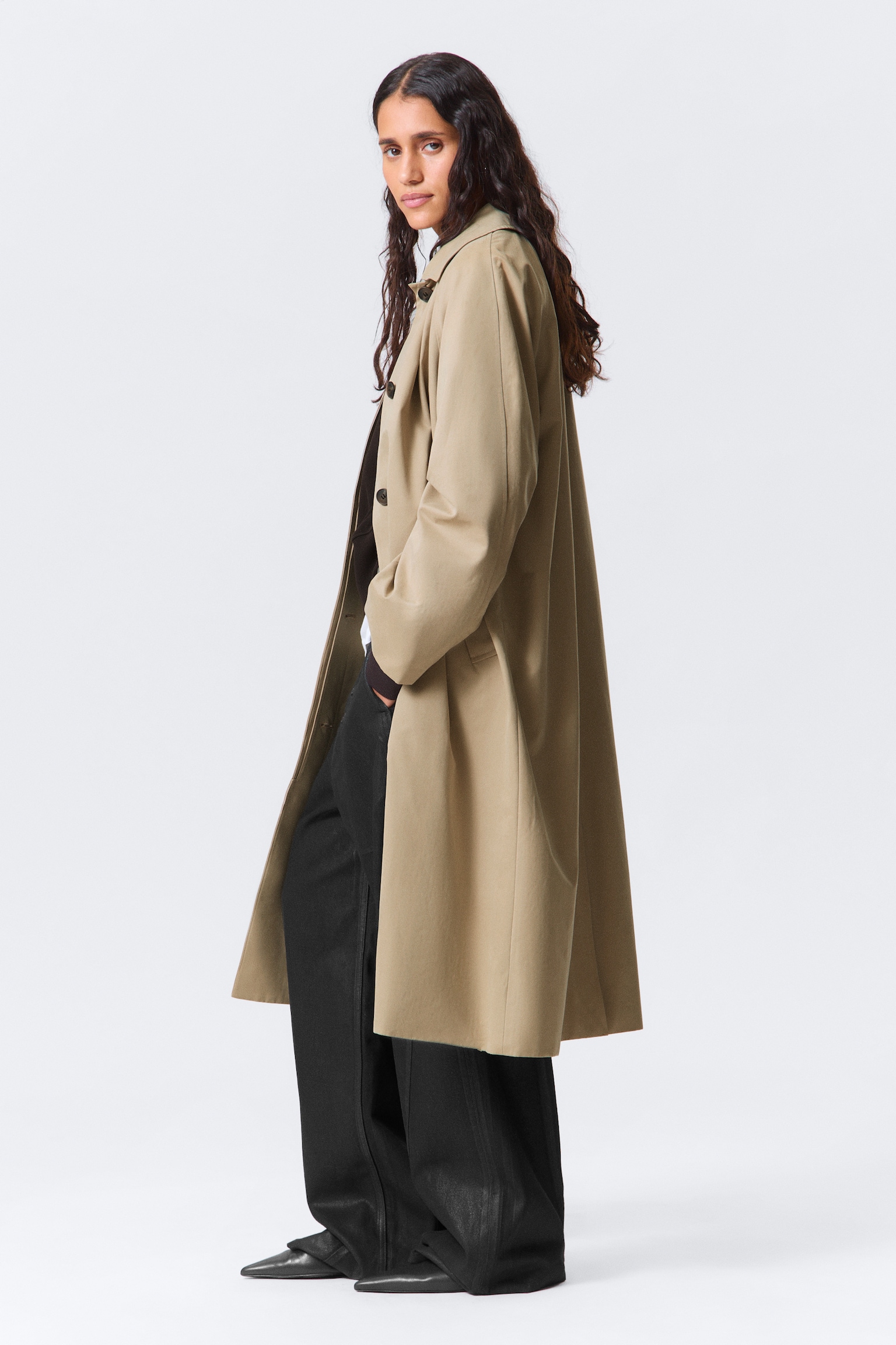 Enkeltradet kørefrakke i oversize - Beige - 8