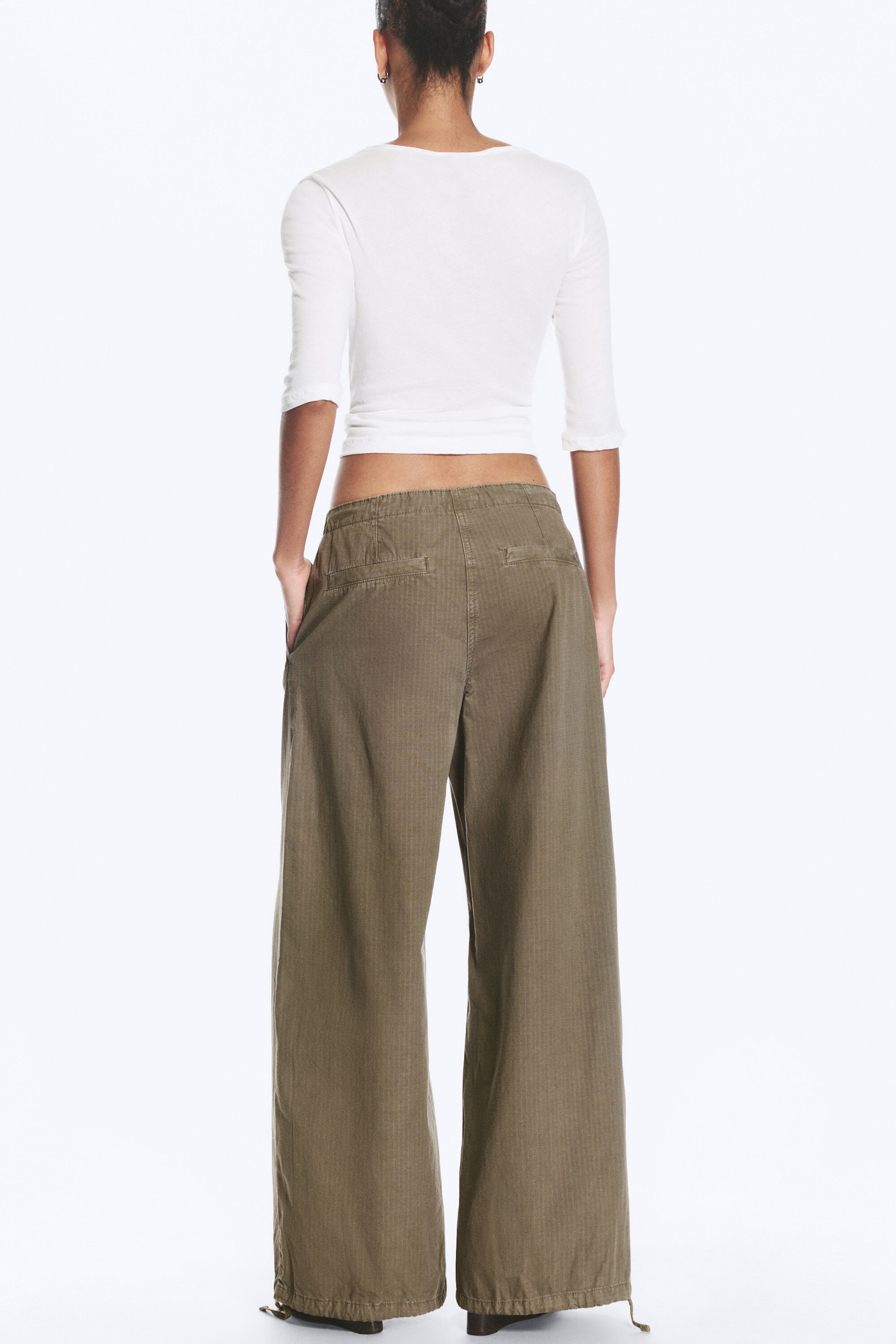 Dusty Green - Low Rise Baggy Ripstop Trousers - 3