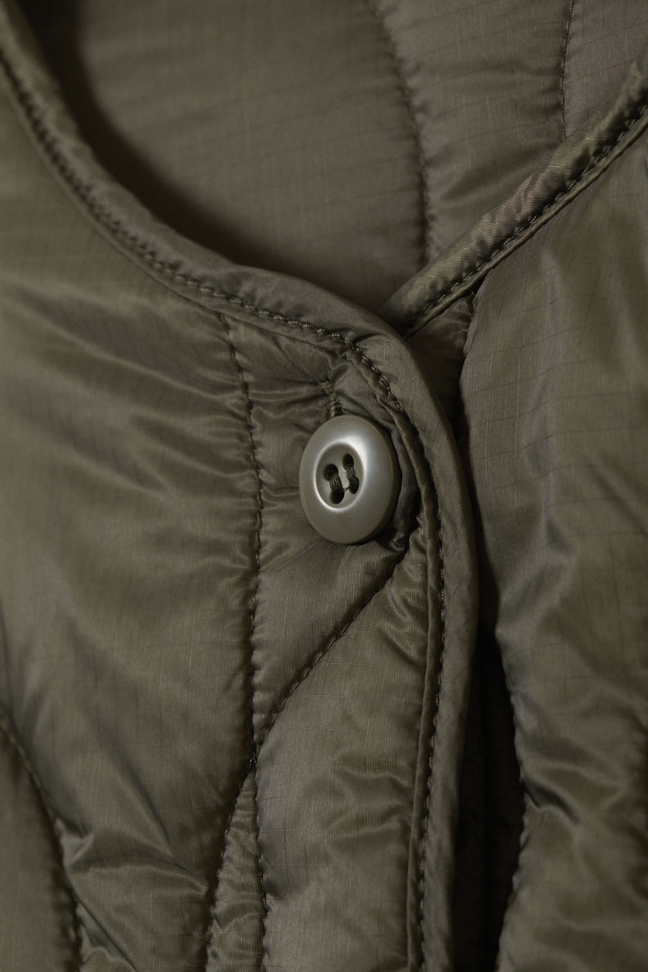 Dark Khaki Green - Oversized Quilted Liner Jacket - 5