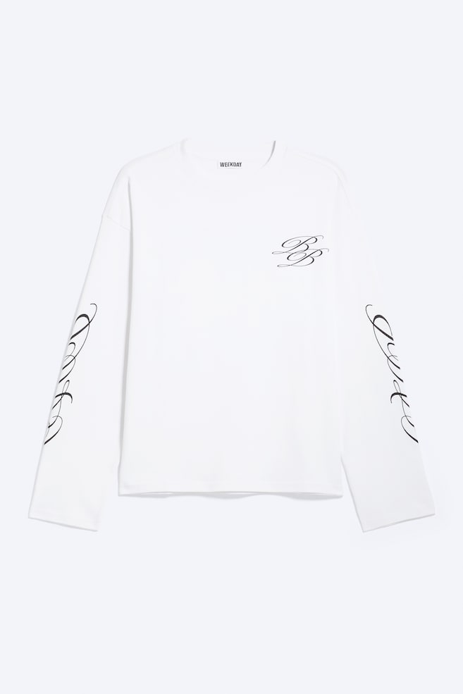 Kastiges Langarmshirt mit Grafikprint - Weiß - "Broken Beats"/Gestreift - "Dreams"/Dunkles Graubraun - Bedruckt/Weiß - Spark-Spray/Weiß - Karma-Logo - 1