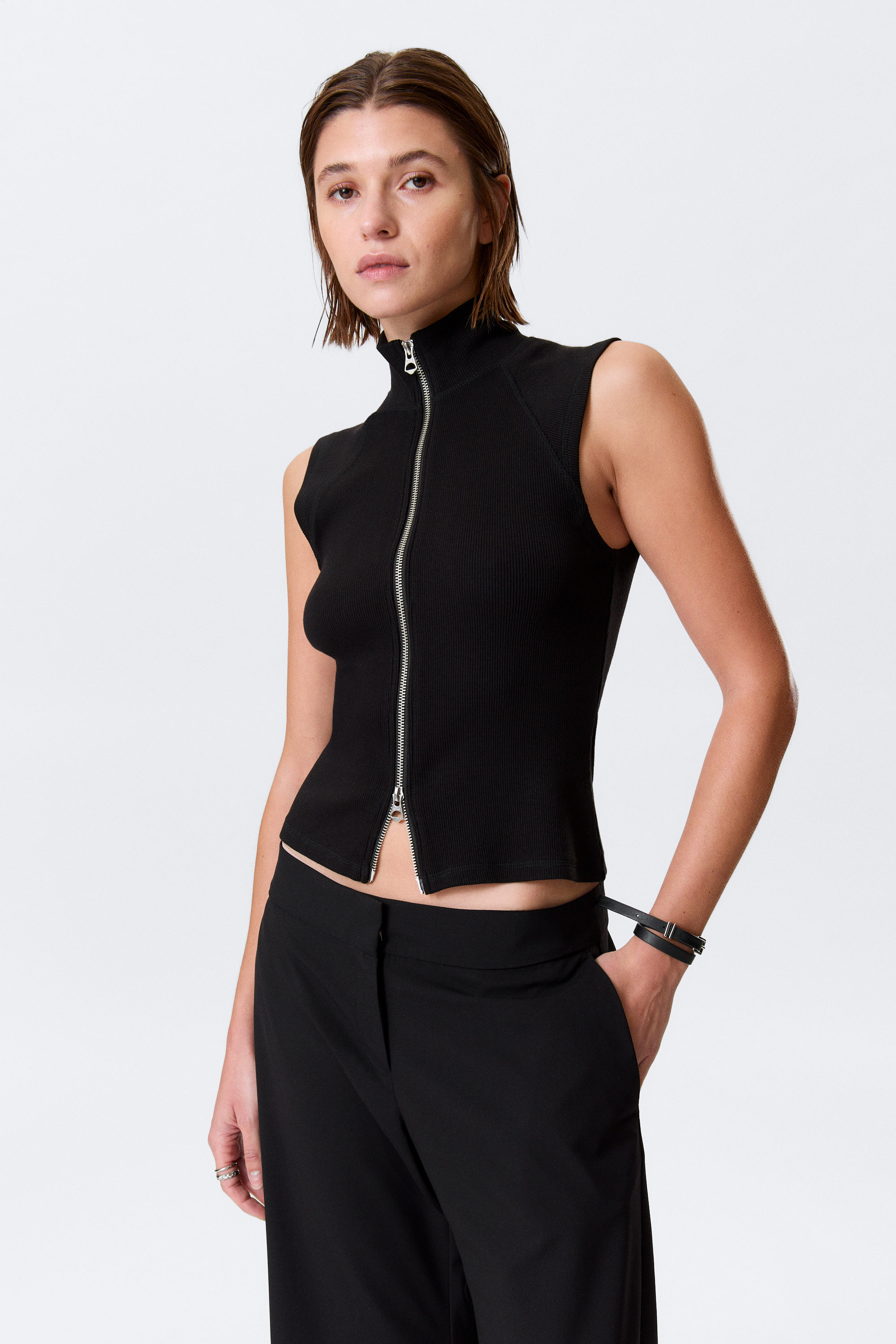 Black - Ribbed Mock Neck Zip Top - 2