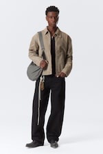 Staubiges Maulwurfsgrau - Lockere, verwaschene Utility-Jacke - 1