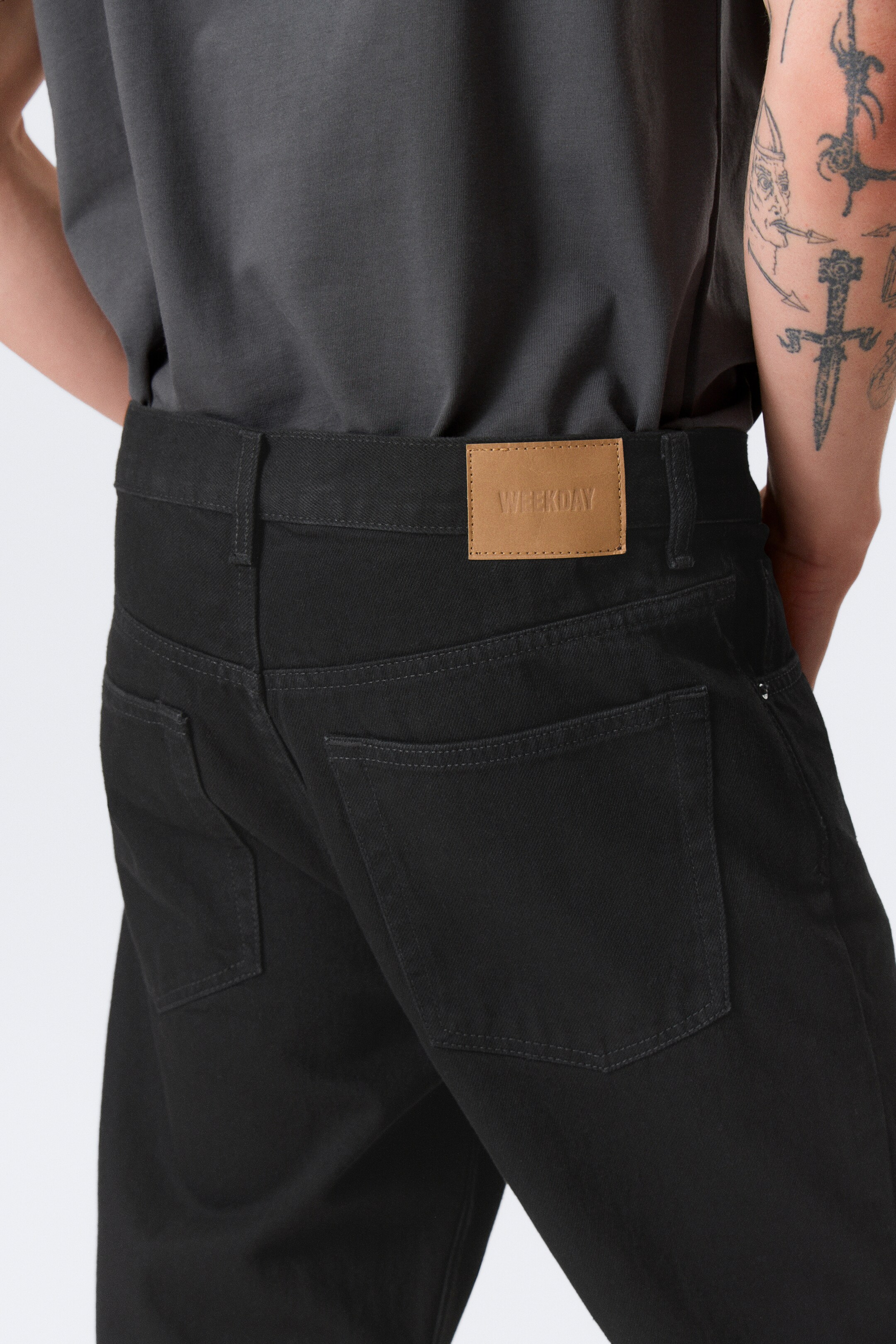 Agrandir l'image: Jean bootcut décontracté Mercury - Black Rinse - Noir - HOMME | H&M CH 10