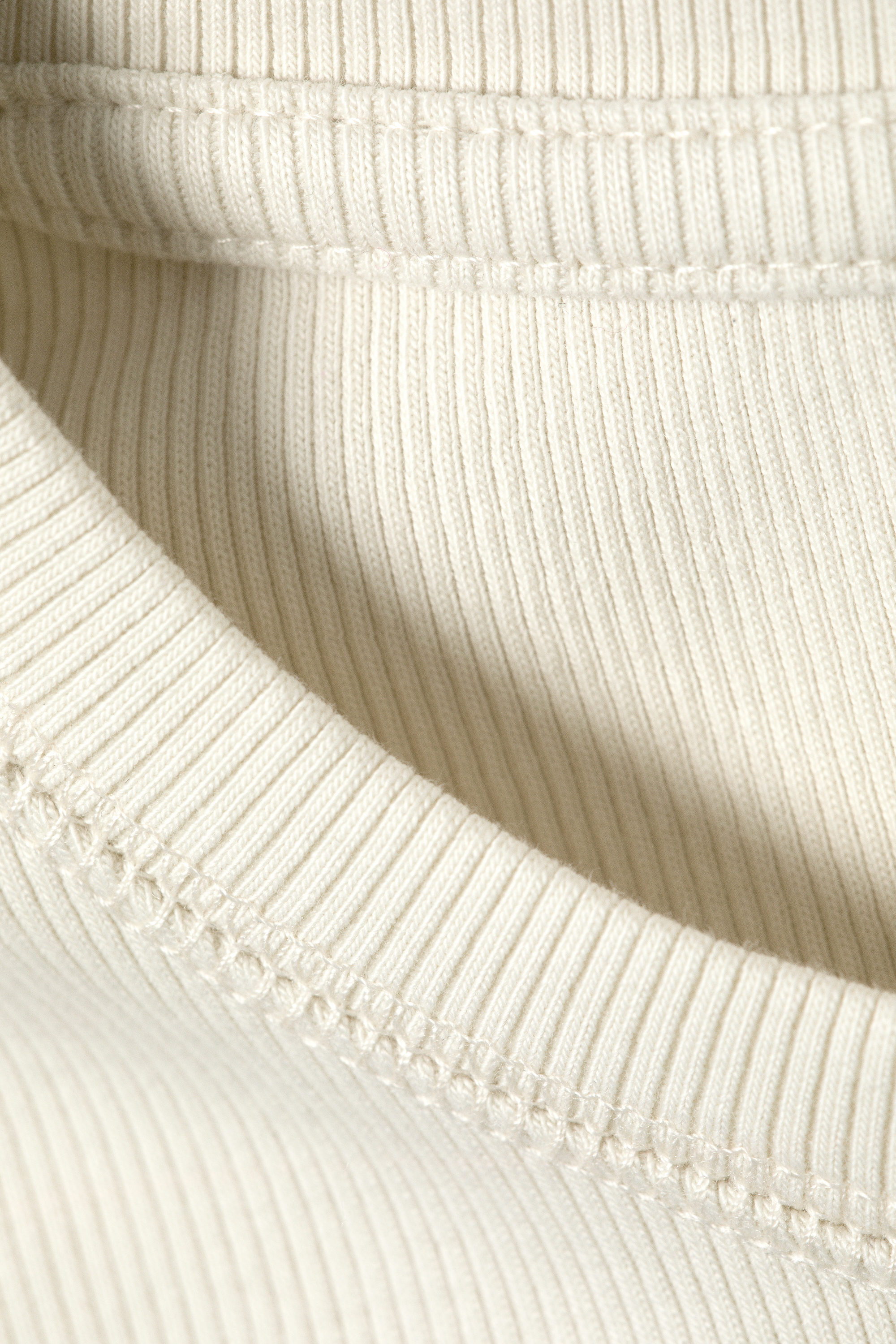 Dusty White - Ribbed Long-Sleeved T-shirt - 4