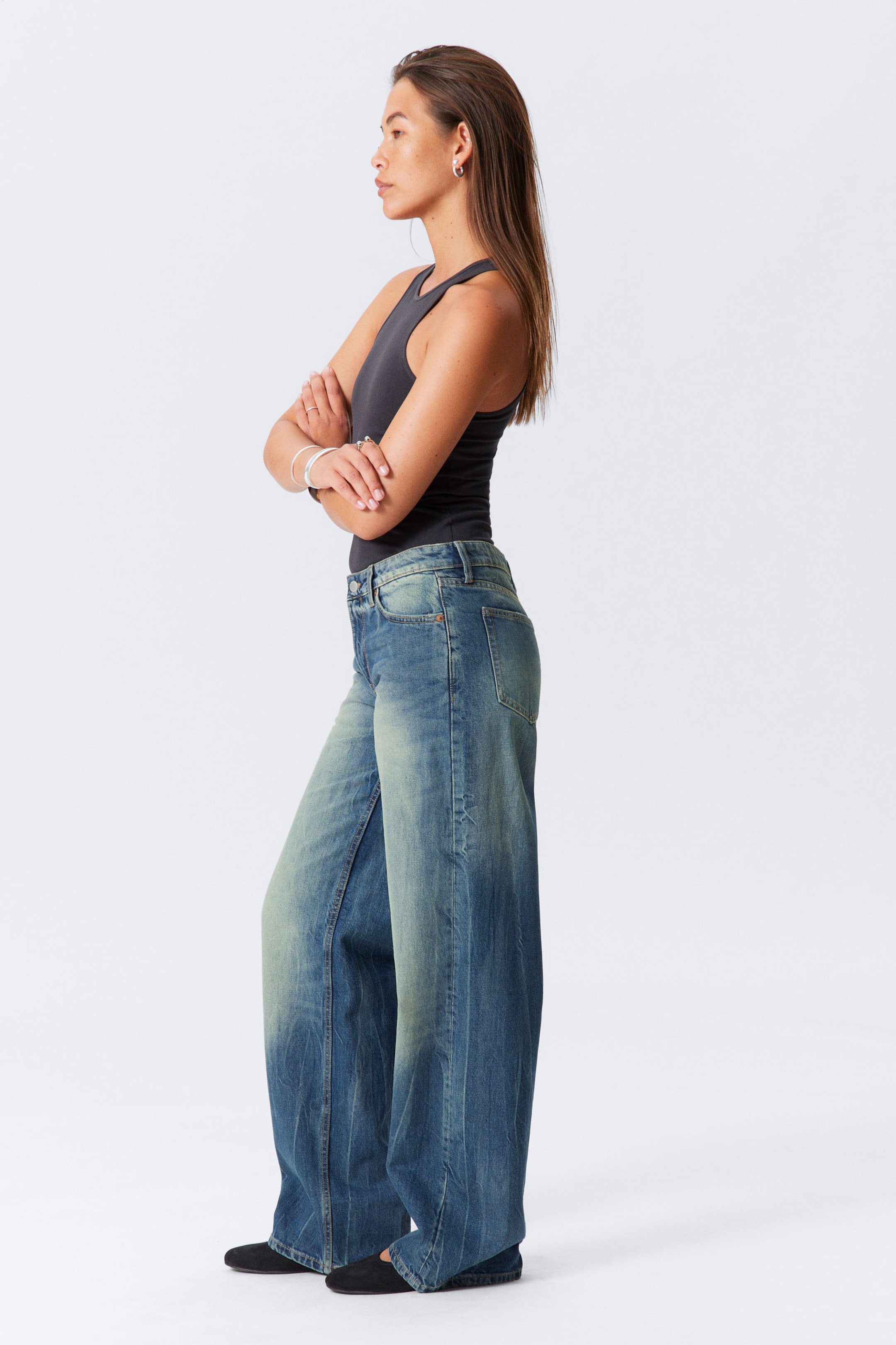 Gasoline Blue - Medium Blue - Ample Low Rise Loose Wide Leg Jeans - 2