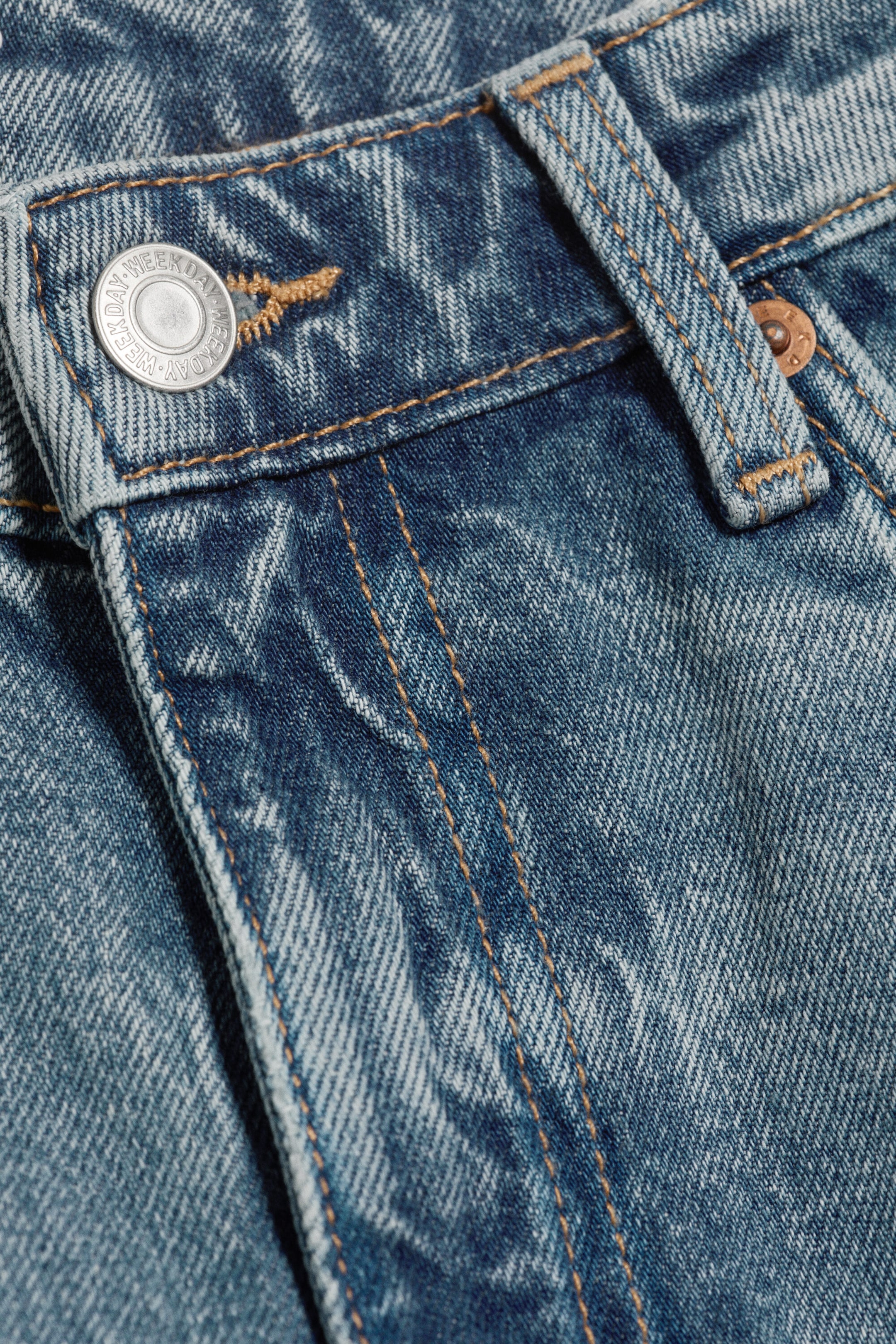 Blue Horses - Medium Blue - Missy Low Rise Loose Straight Leg Jeans - 6