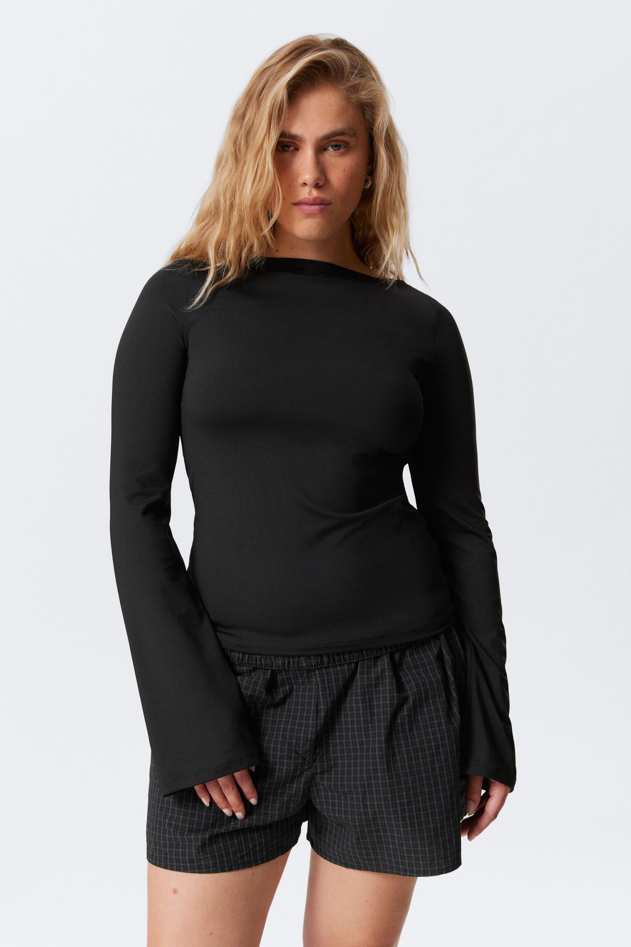 #272628 - Annie top met lange mouwen en boothals - 1