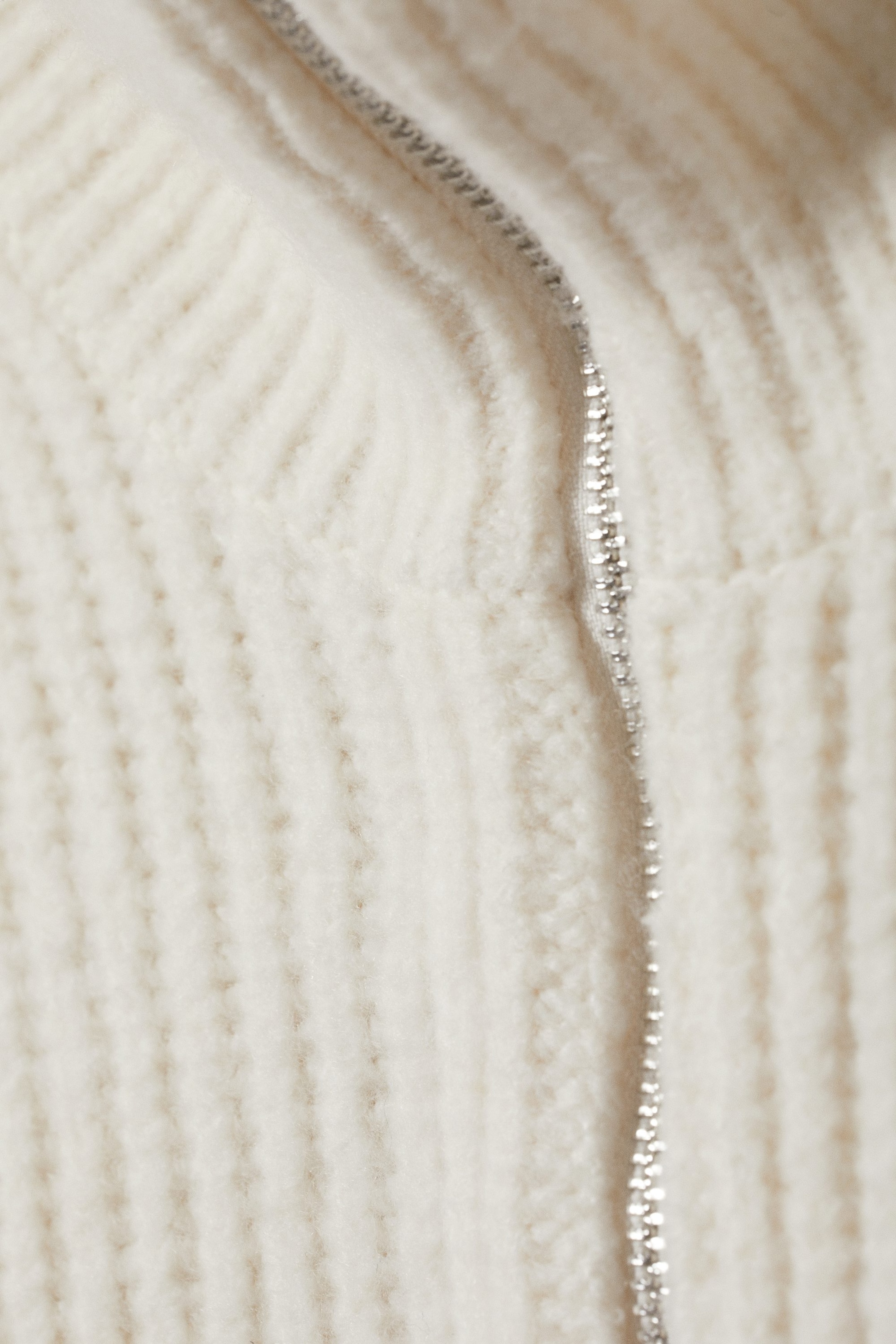 Cremeweiß - Strickjacke Brielle mit Reißverschluss - 1