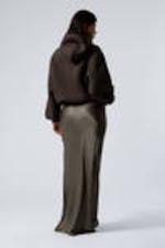 Dark Mole - Low Rise Bias-Cut Satin Maxi Skirt - 2