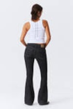 Black Rinse - Schwarz - Flame Low Waist Slim Flared Leg Jeans - 4