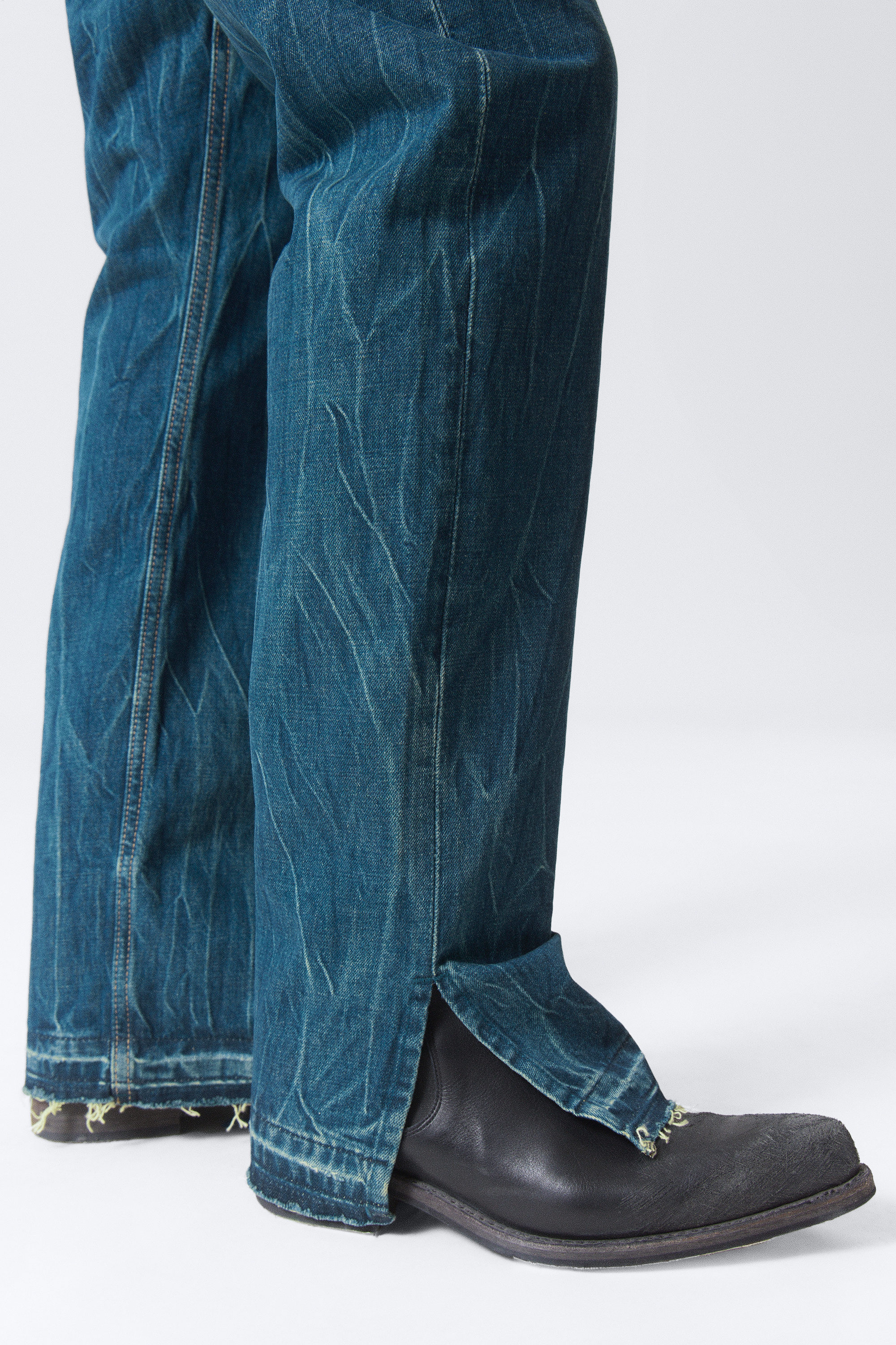 Gnarly Blue - Mittelblau - Space Split-Hem Relaxed Straight Leg Jeans - 3