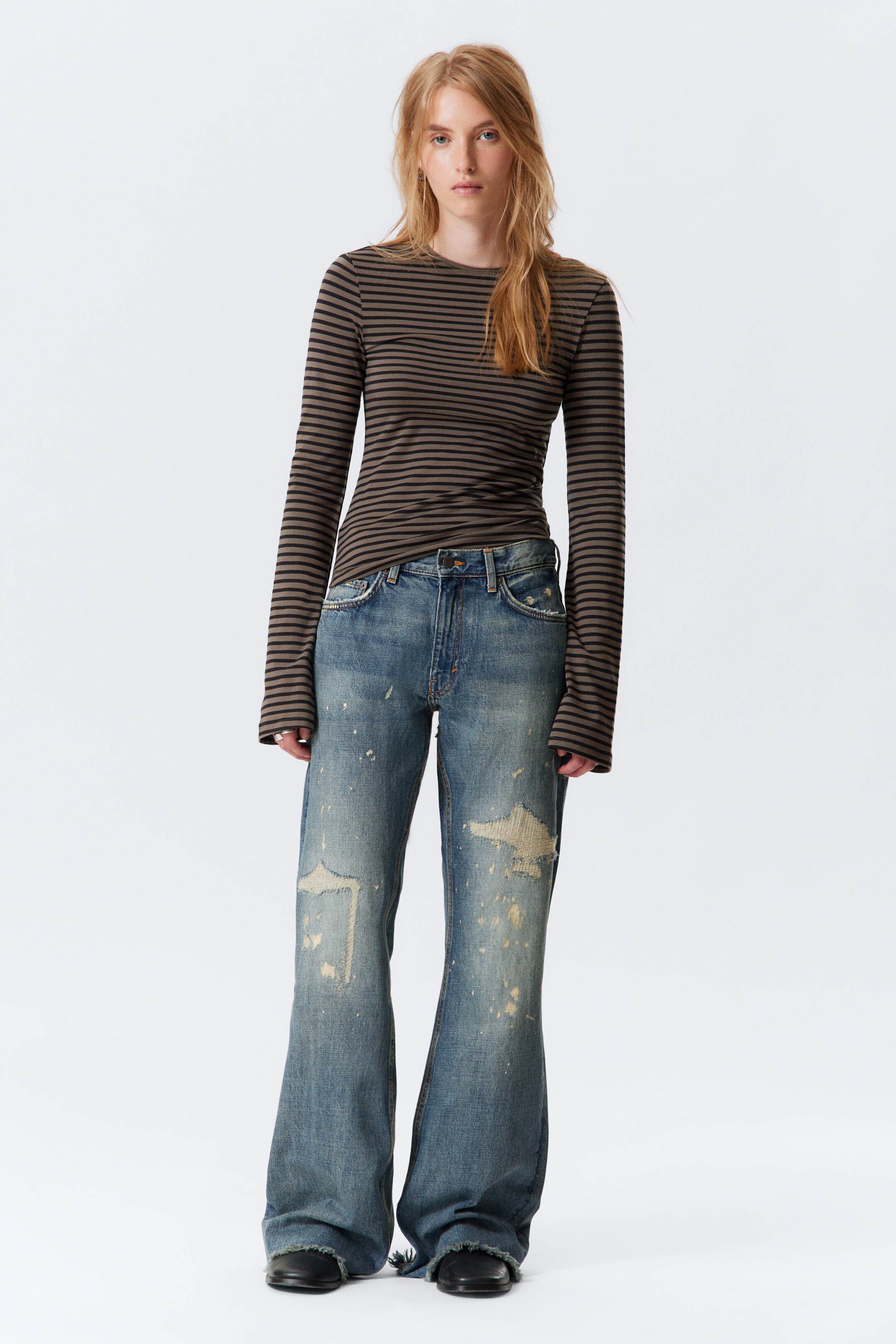Visualizza immagine più grande: Top in cotone a maniche lunghe - Marrone scuro a righe - DONNA | H&M IT 2