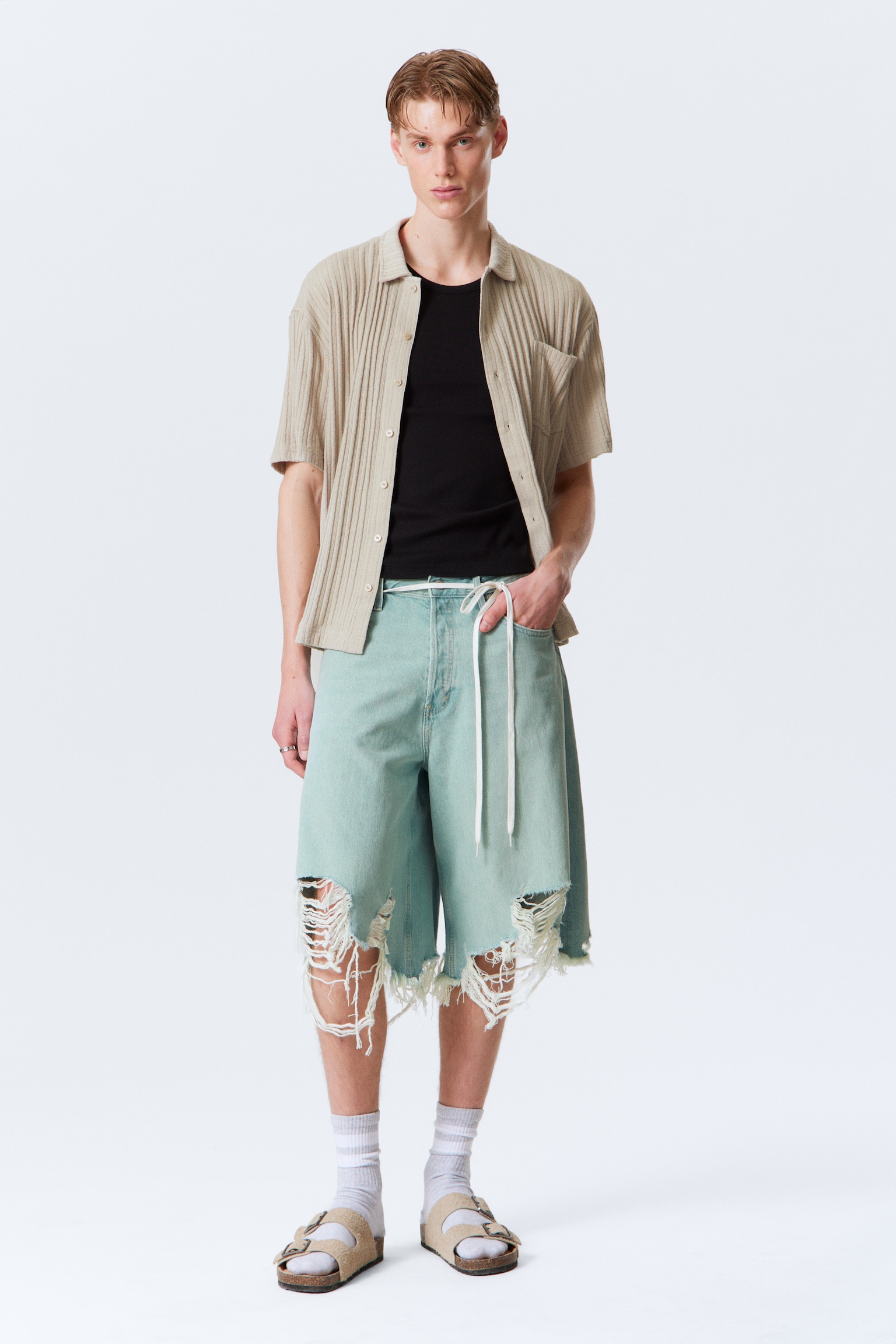 Knitted Short-Sleeved Button-Up Shirt - Dusty Mole/Dark Mole/Black/Světle khaki zelená/Dusty White/Black/Světlá šedá/Černá - 4