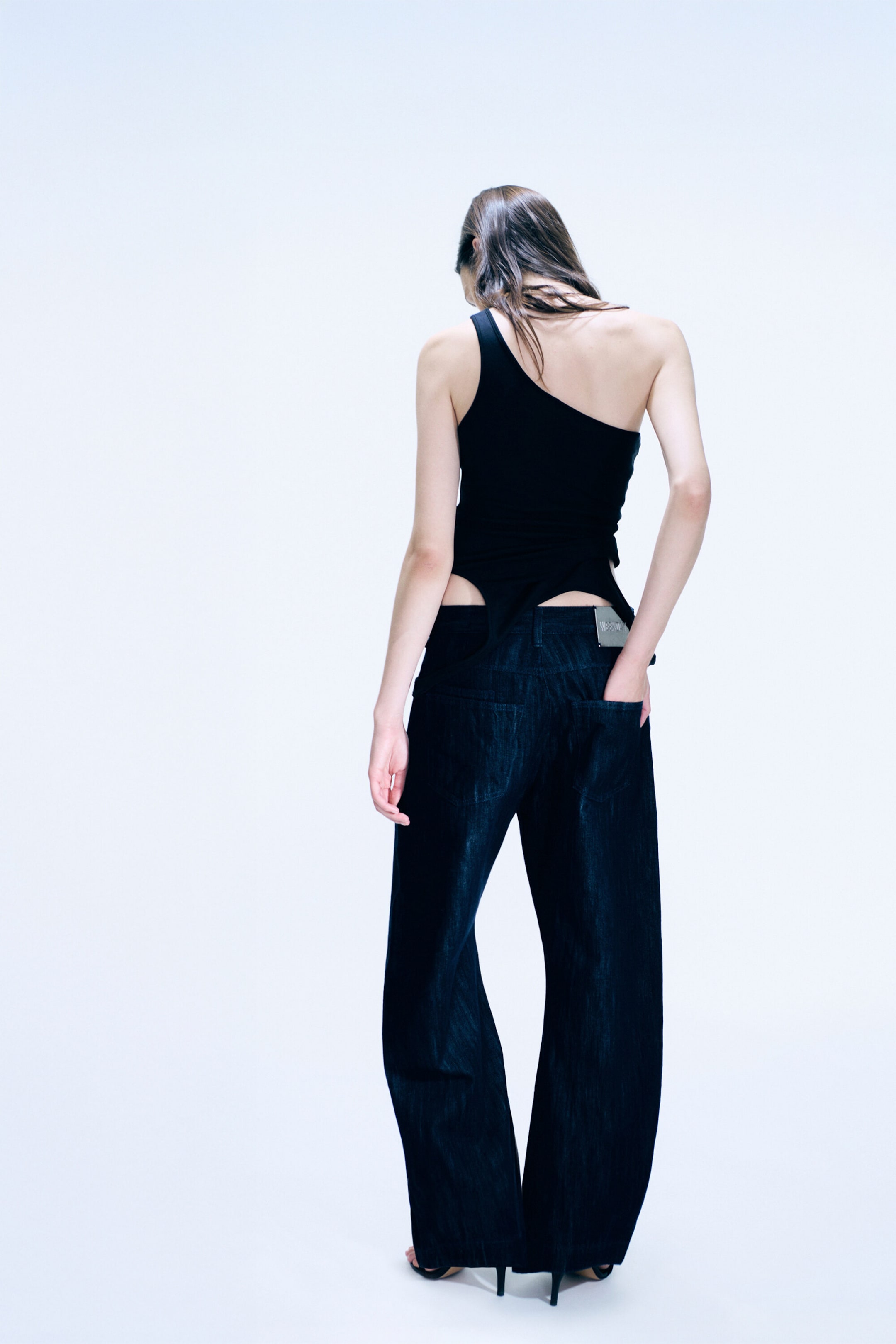 Blue Rinse - Dark Blue - LOW RISE LOOSE WRAP-AROUND JEANS - 2