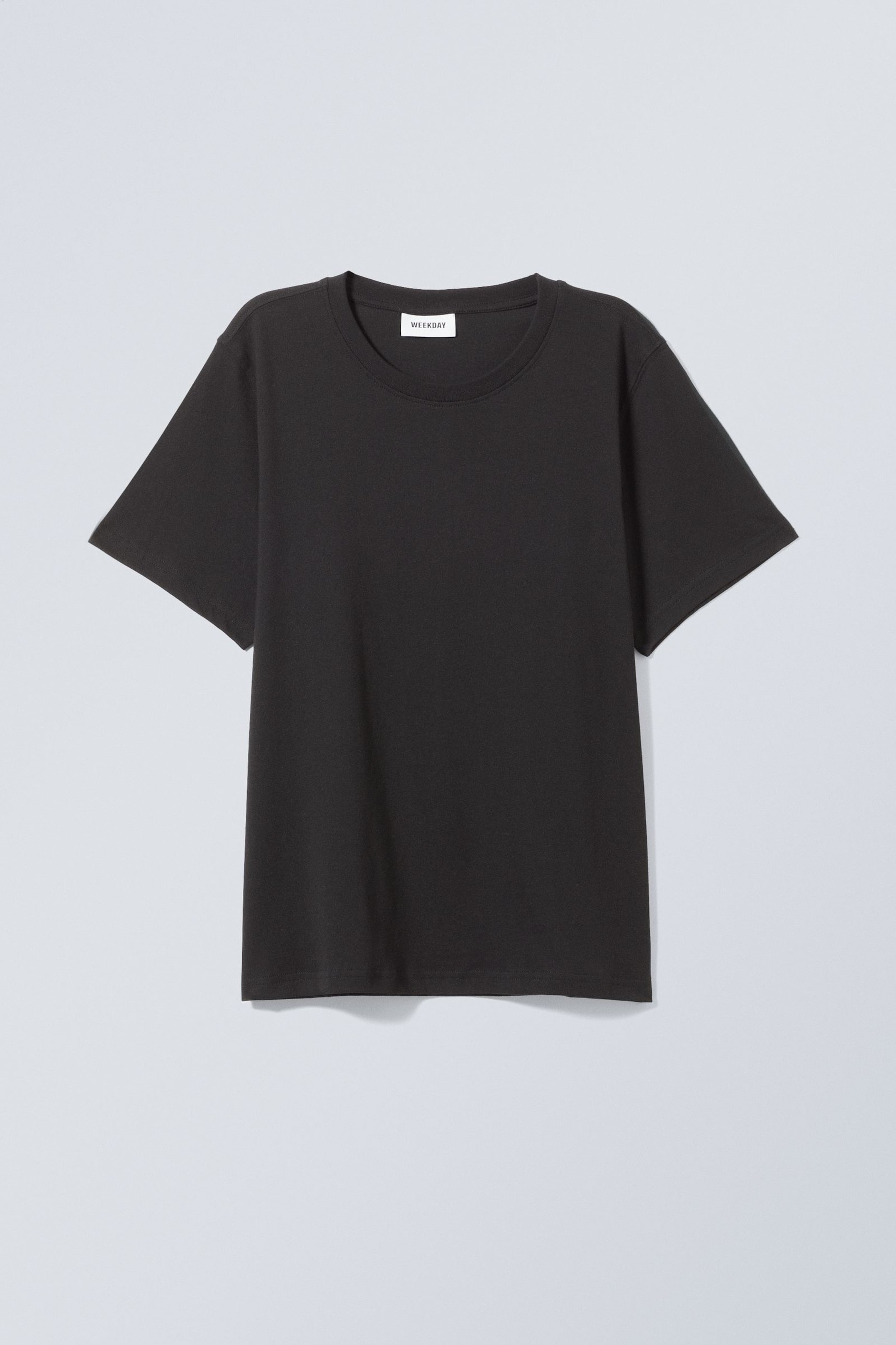 Black - Essence Standard T-shirt - 0