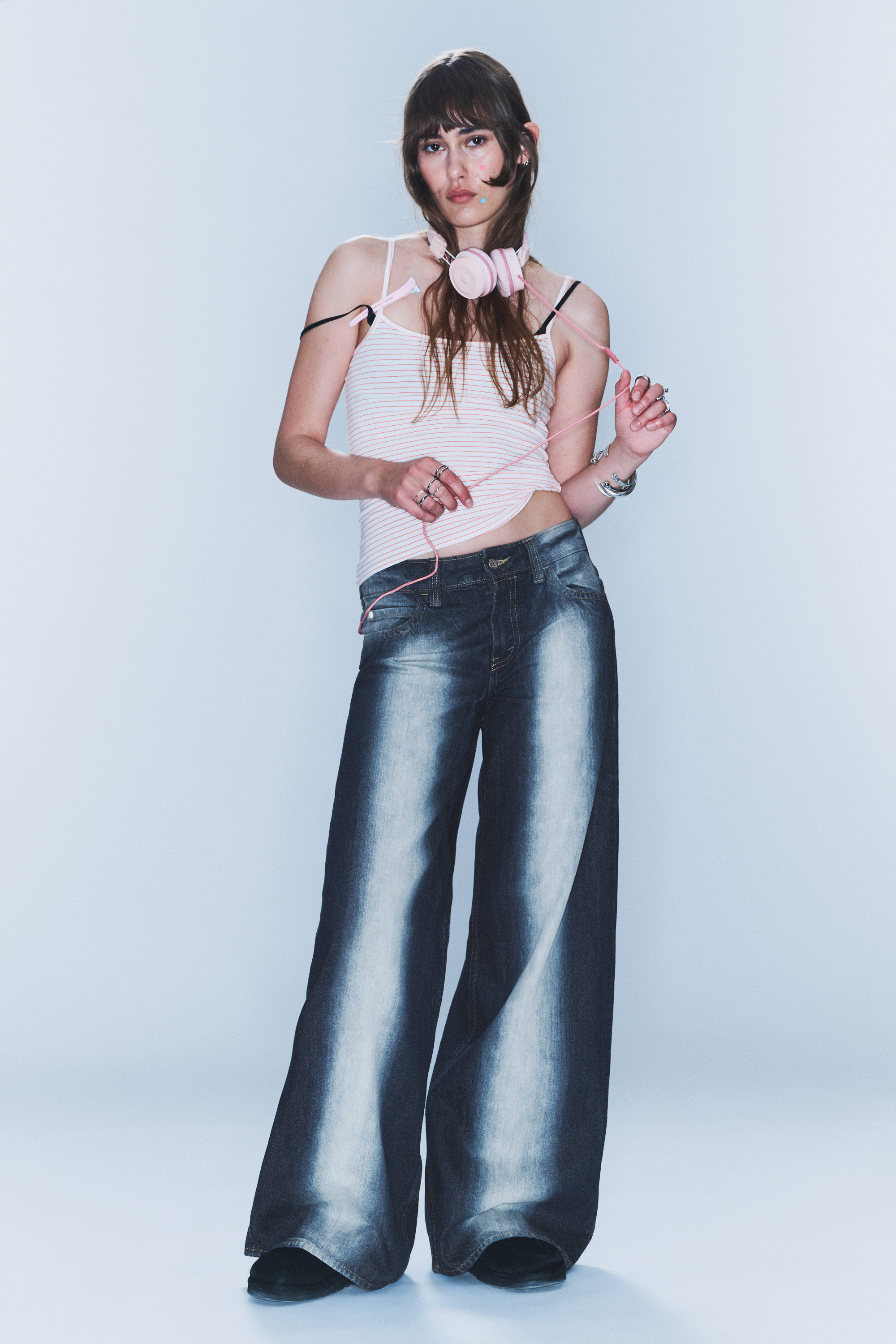 Blaues Spray - Poser – Weite Jeans mit normaler Taille - 2